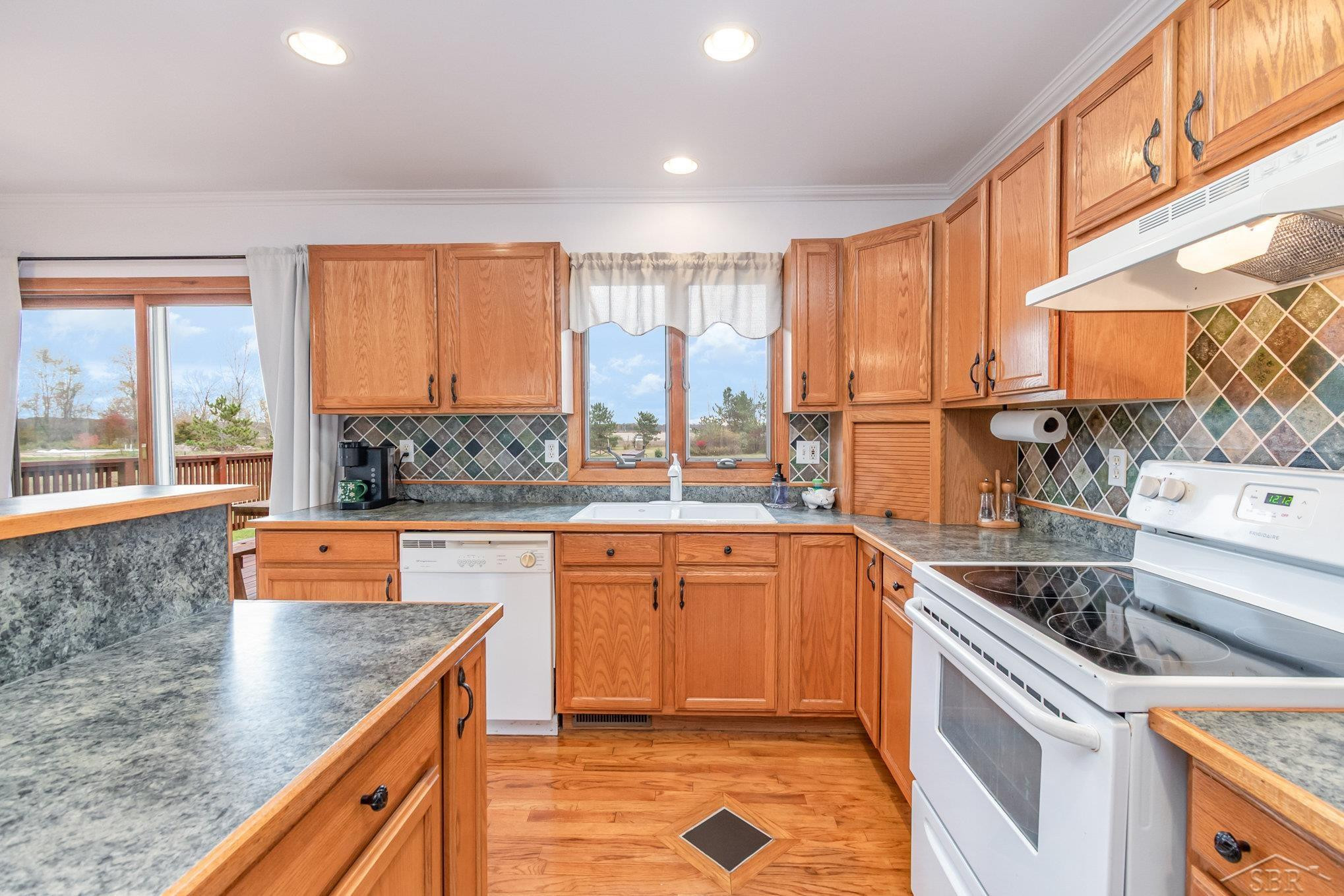 2626 E Laporte Road, Hemlock, MI 48626 — Photo 10