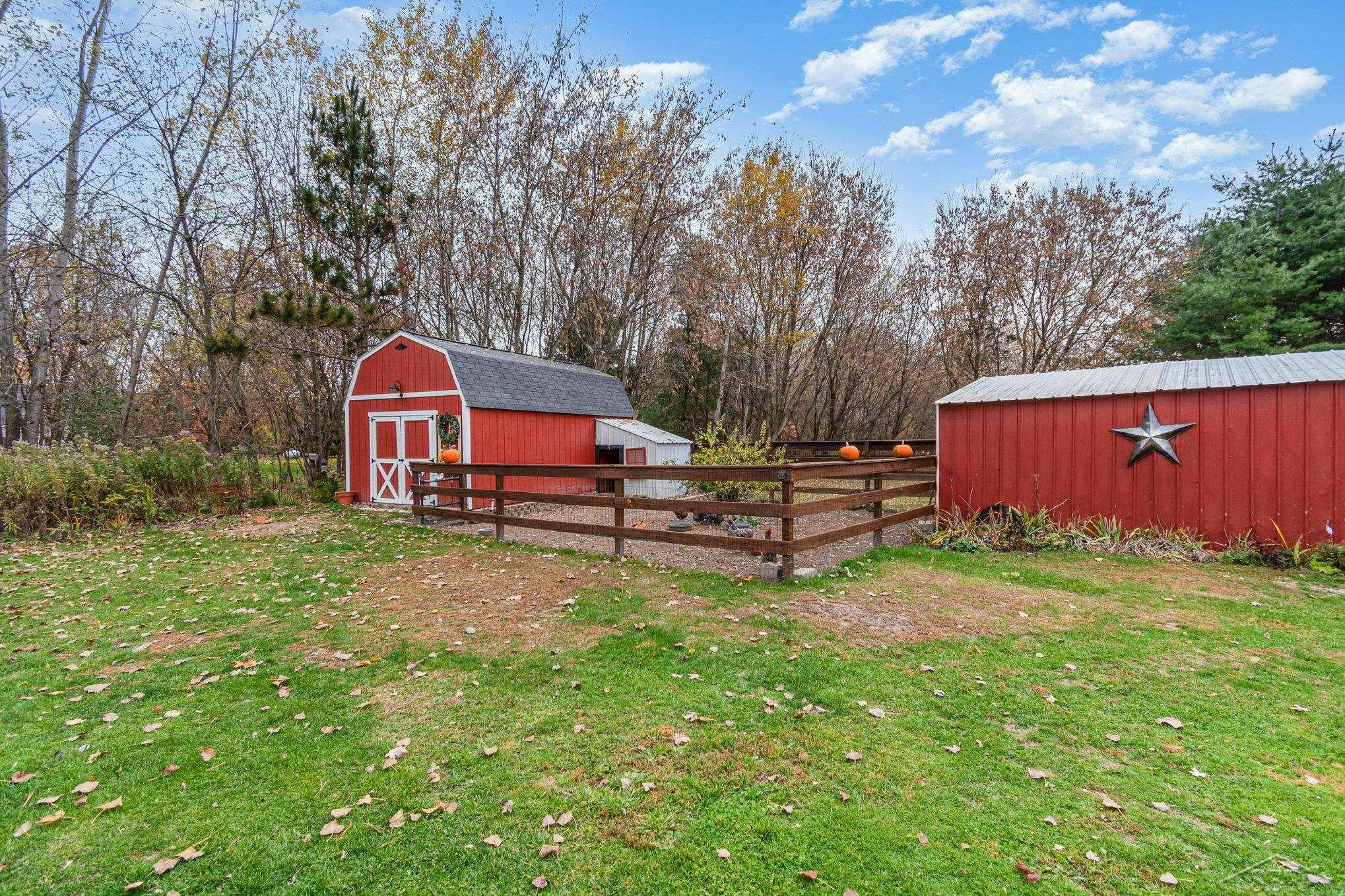 2626 E Laporte Road, Hemlock, MI 48626 — Photo 22
