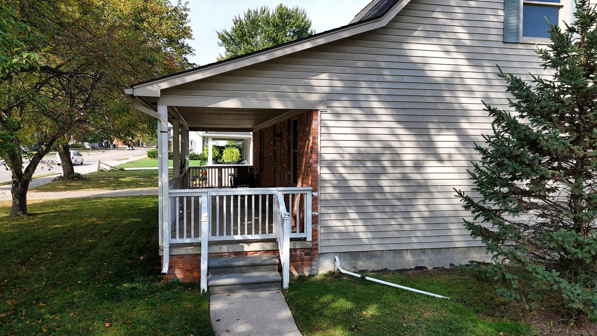 315 E Saint Clair Street, MI 48065 — Photo 7