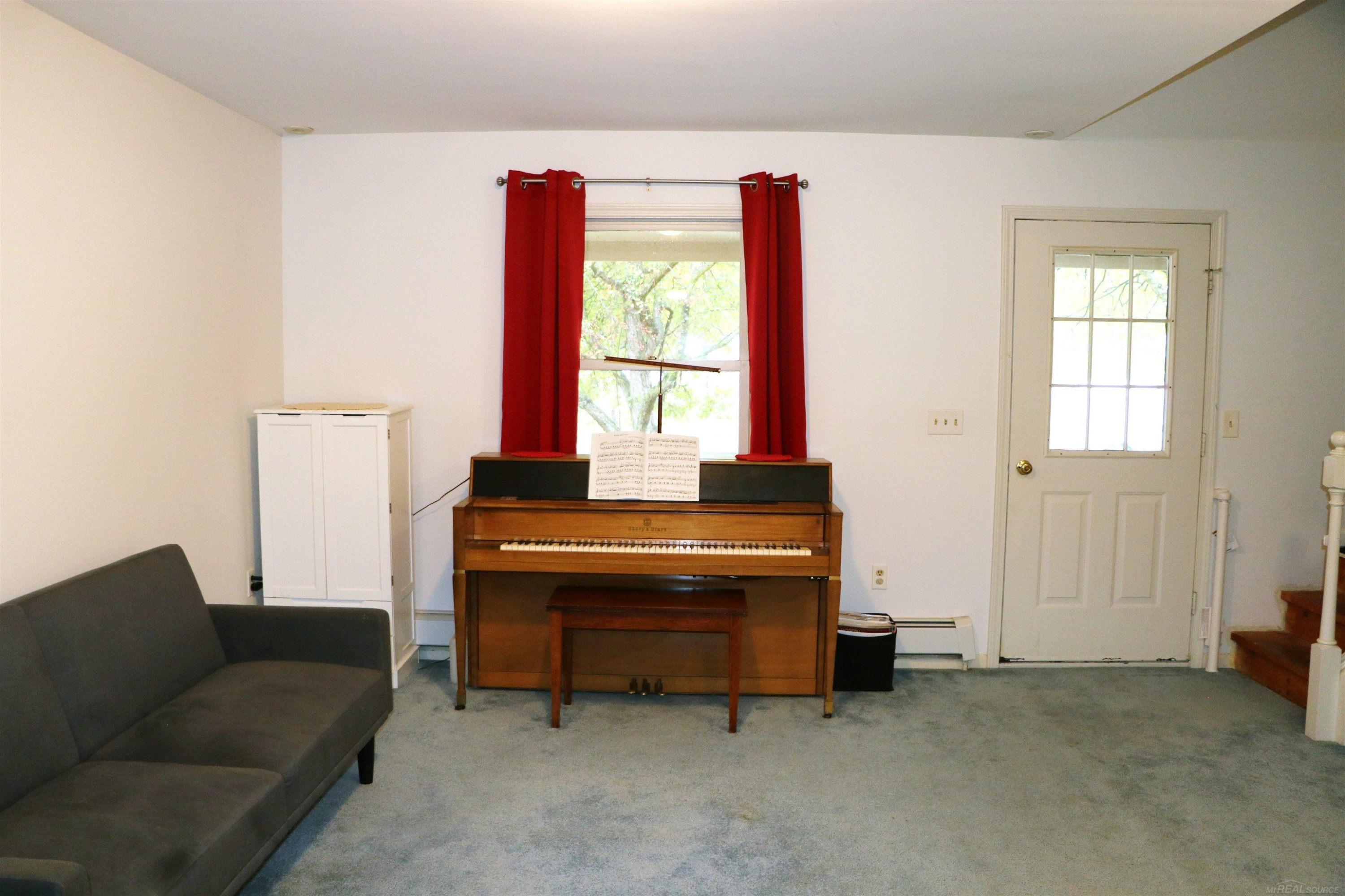 315 E Saint Clair Street, MI 48065 — Photo 13