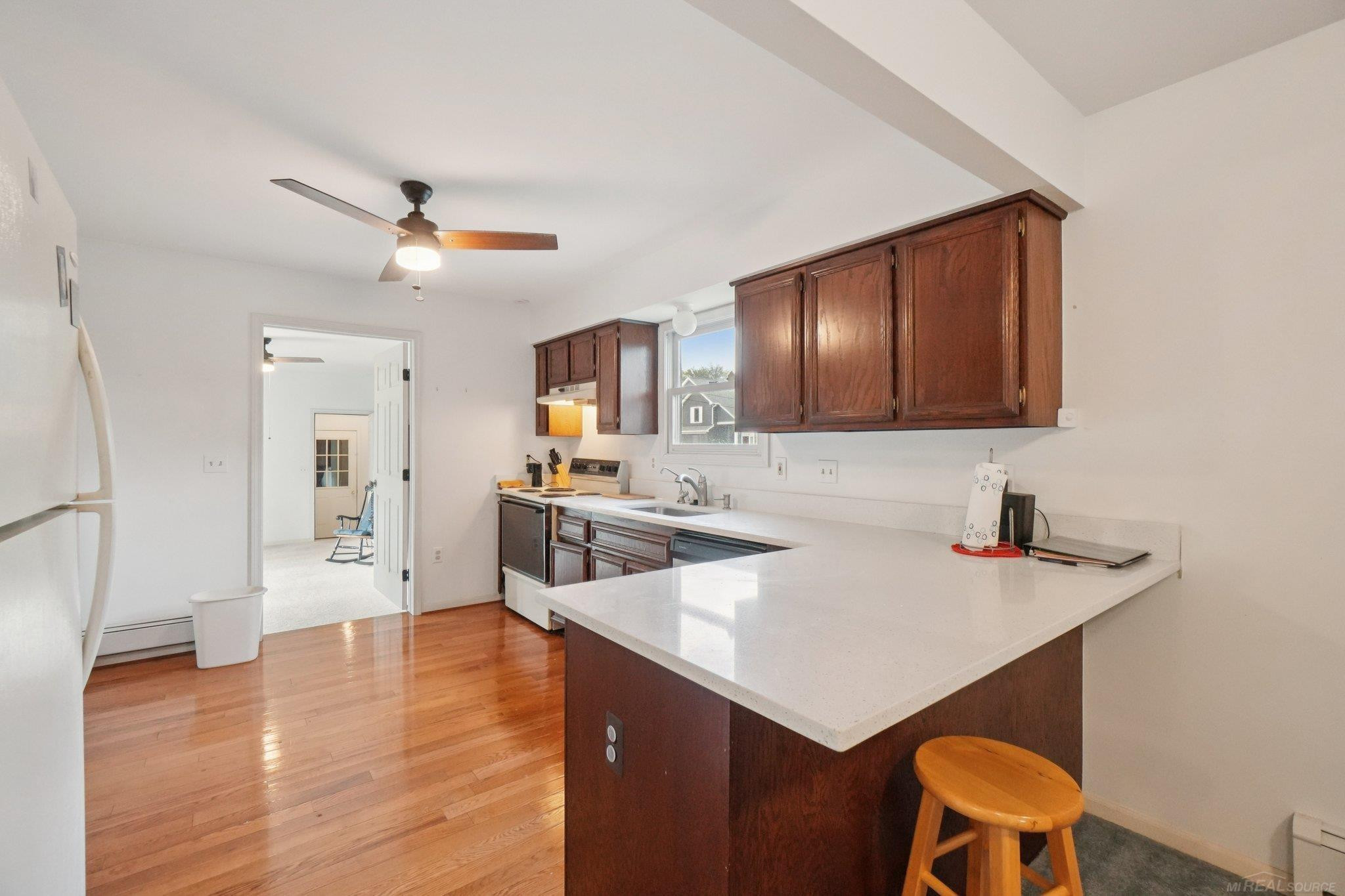 315 E Saint Clair Street, MI 48065 — Photo 18