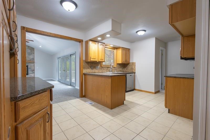 14010 Torrey Road, Fenton, MI 48430 — Photo 4