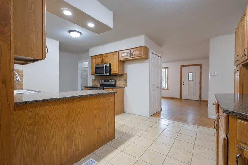14010 Torrey Road, Fenton, MI 48430 — Photo 6