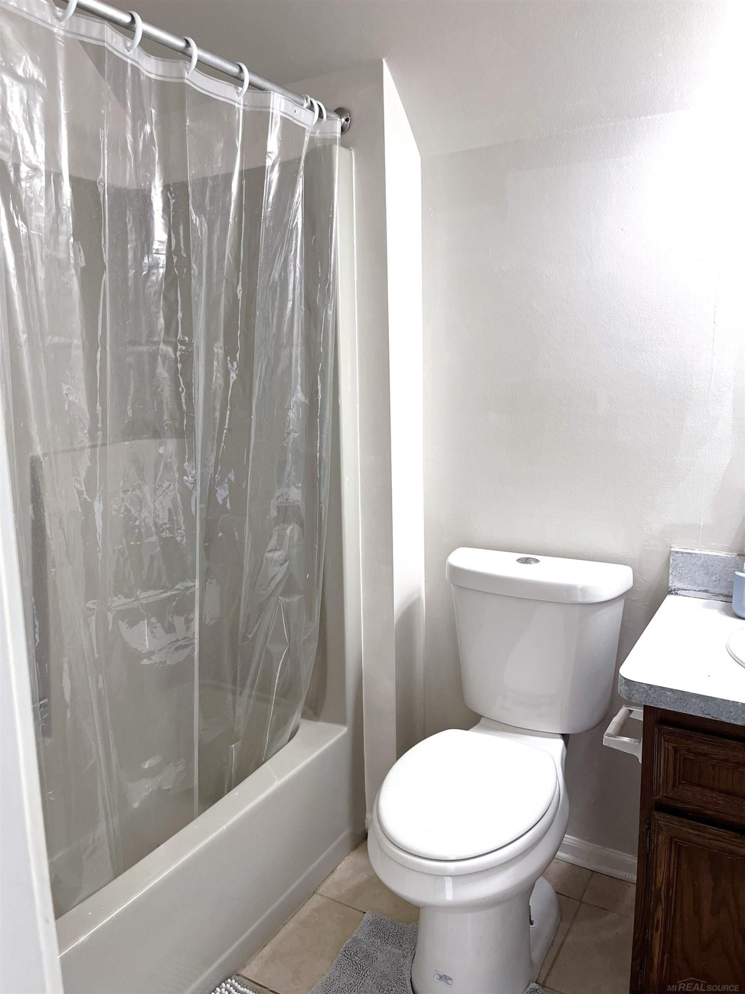 315 E Saint Clair Street, MI 48065 — Photo 35