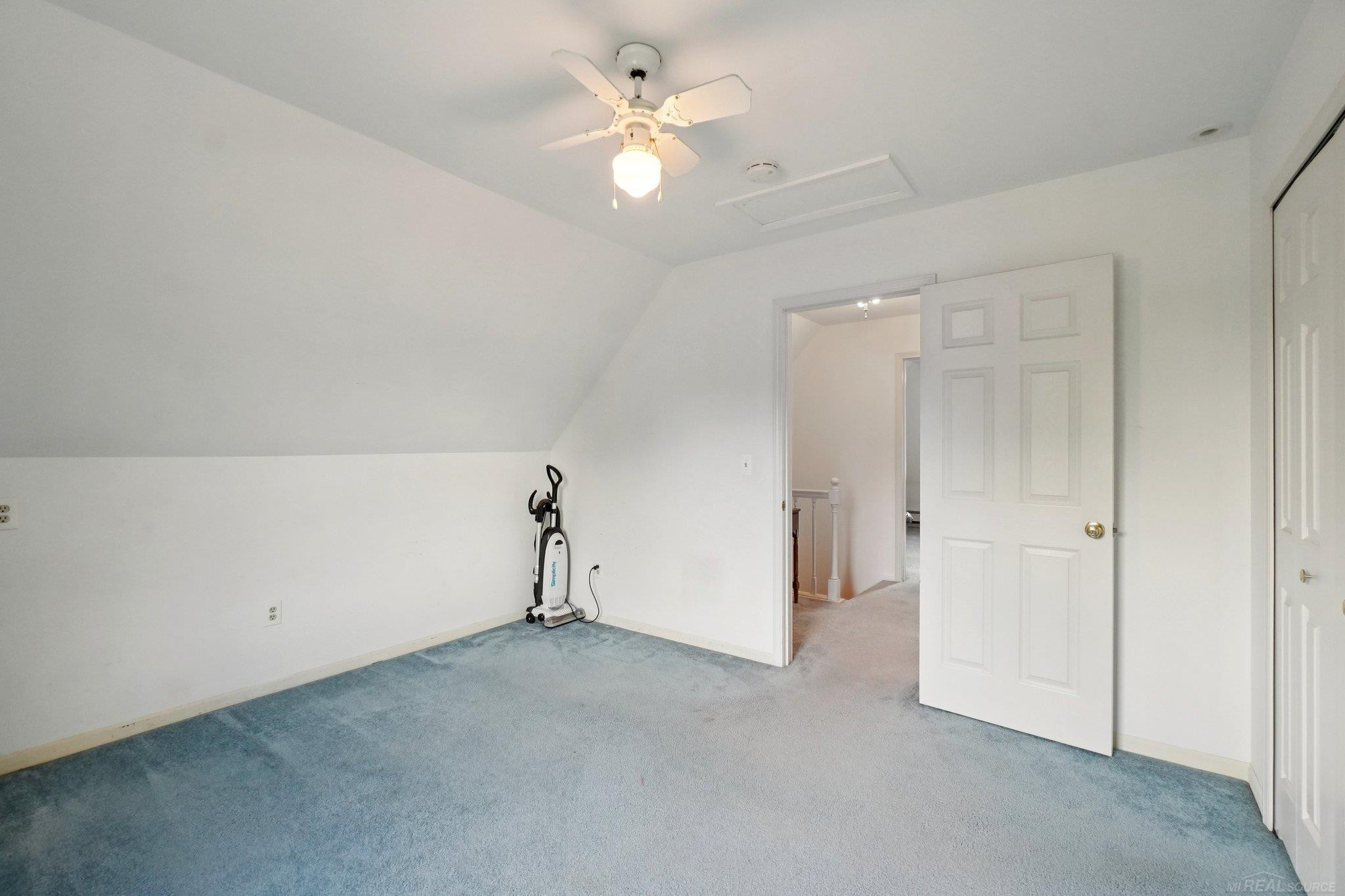315 E Saint Clair Street, MI 48065 — Photo 36
