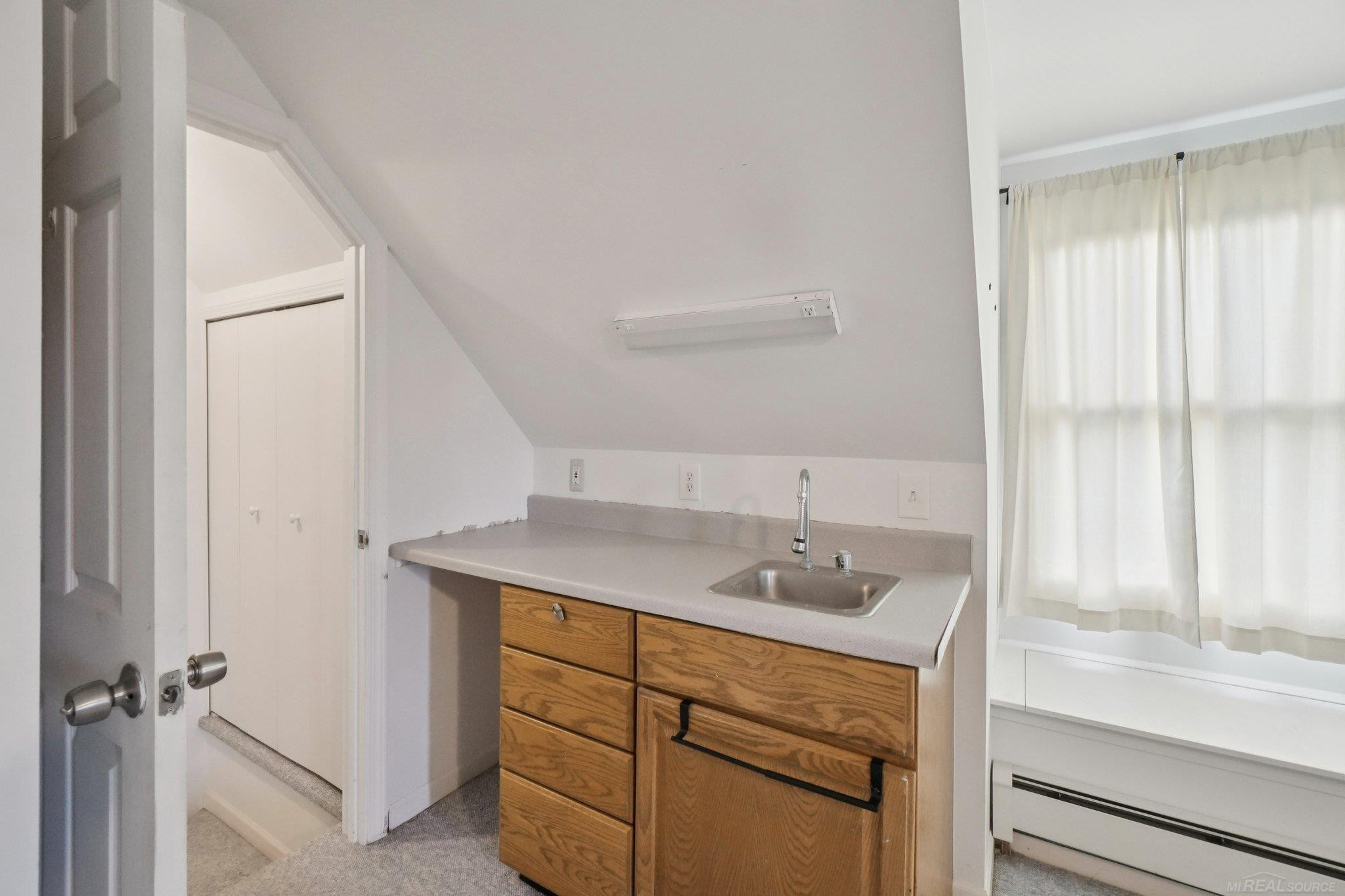 315 E Saint Clair Street, MI 48065 — Photo 44