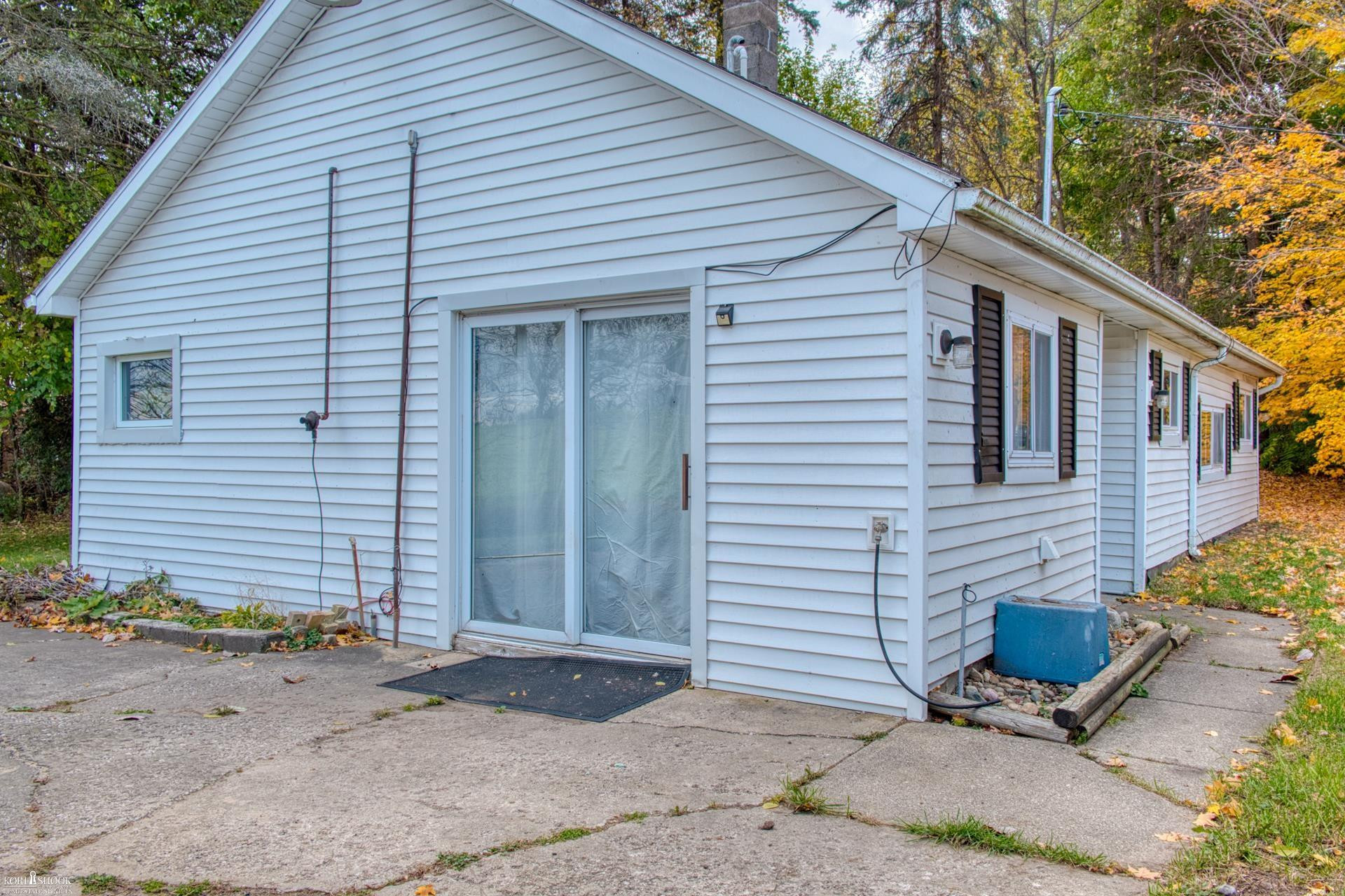 5230 E Newburg Road, Durand, MI 48429 — Photo 19