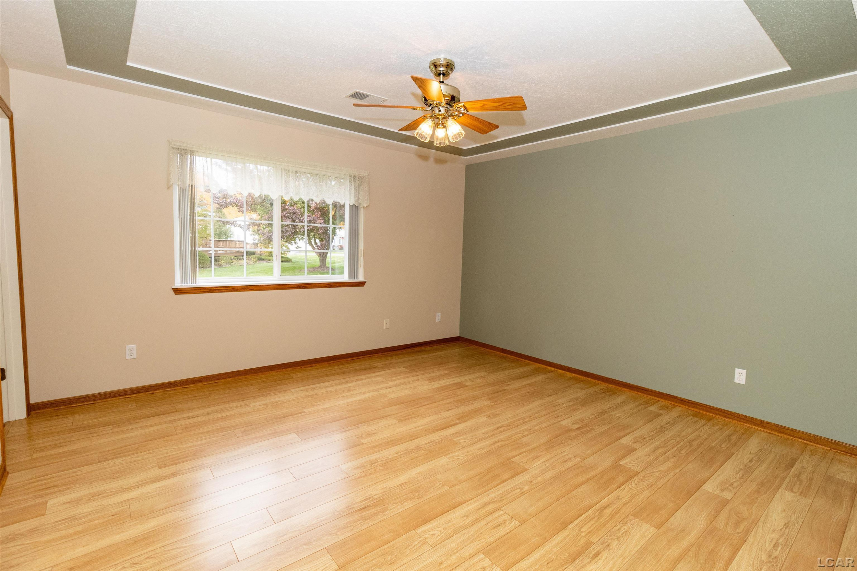 2101 Lakewood Drive, Adrian, MI 49221 — Photo 15