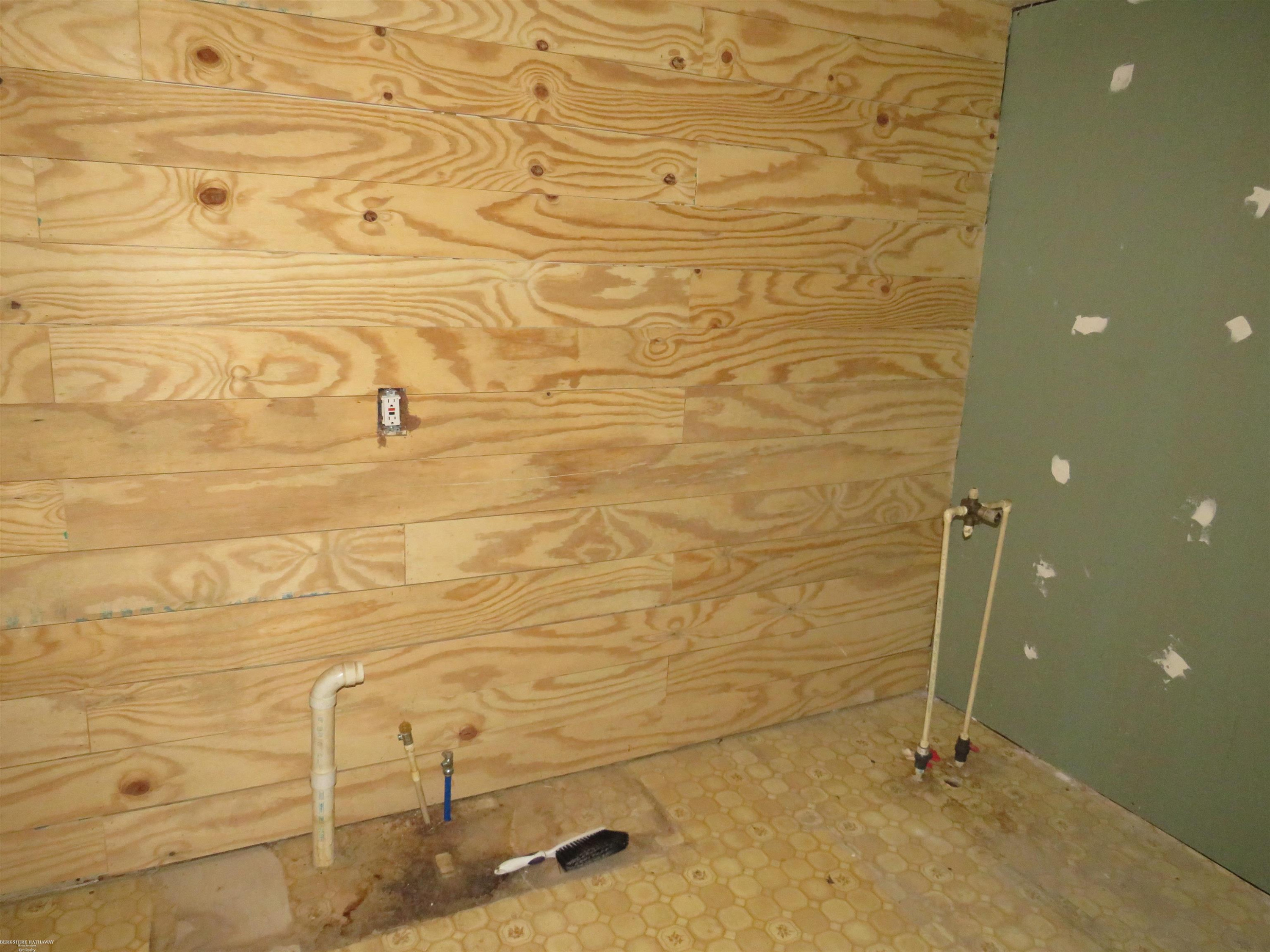 50279 North Avenue, MI 48042 — Photo 10