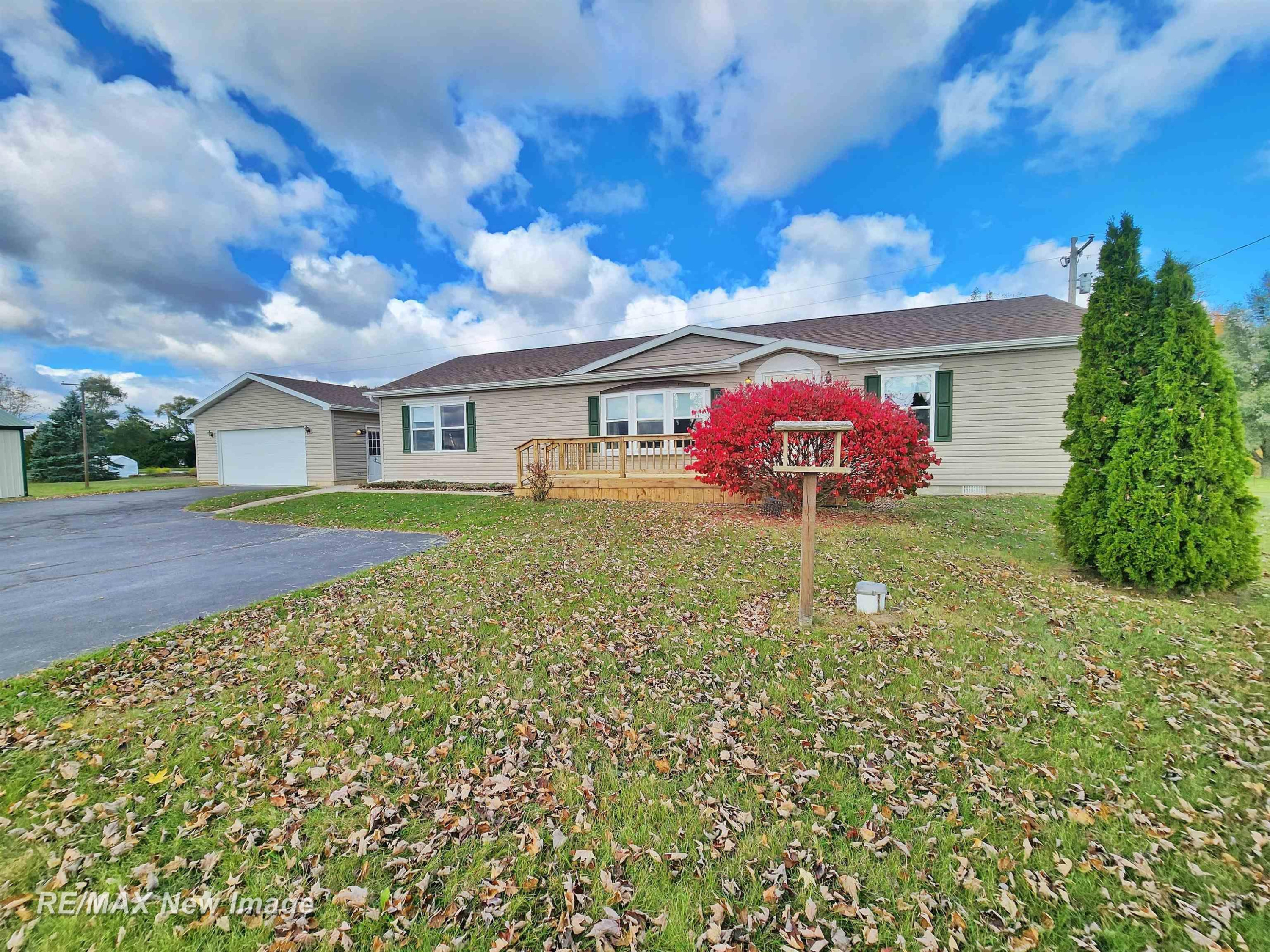 214 W Pinconning Road, Pinconning, MI 48650 — Photo 5