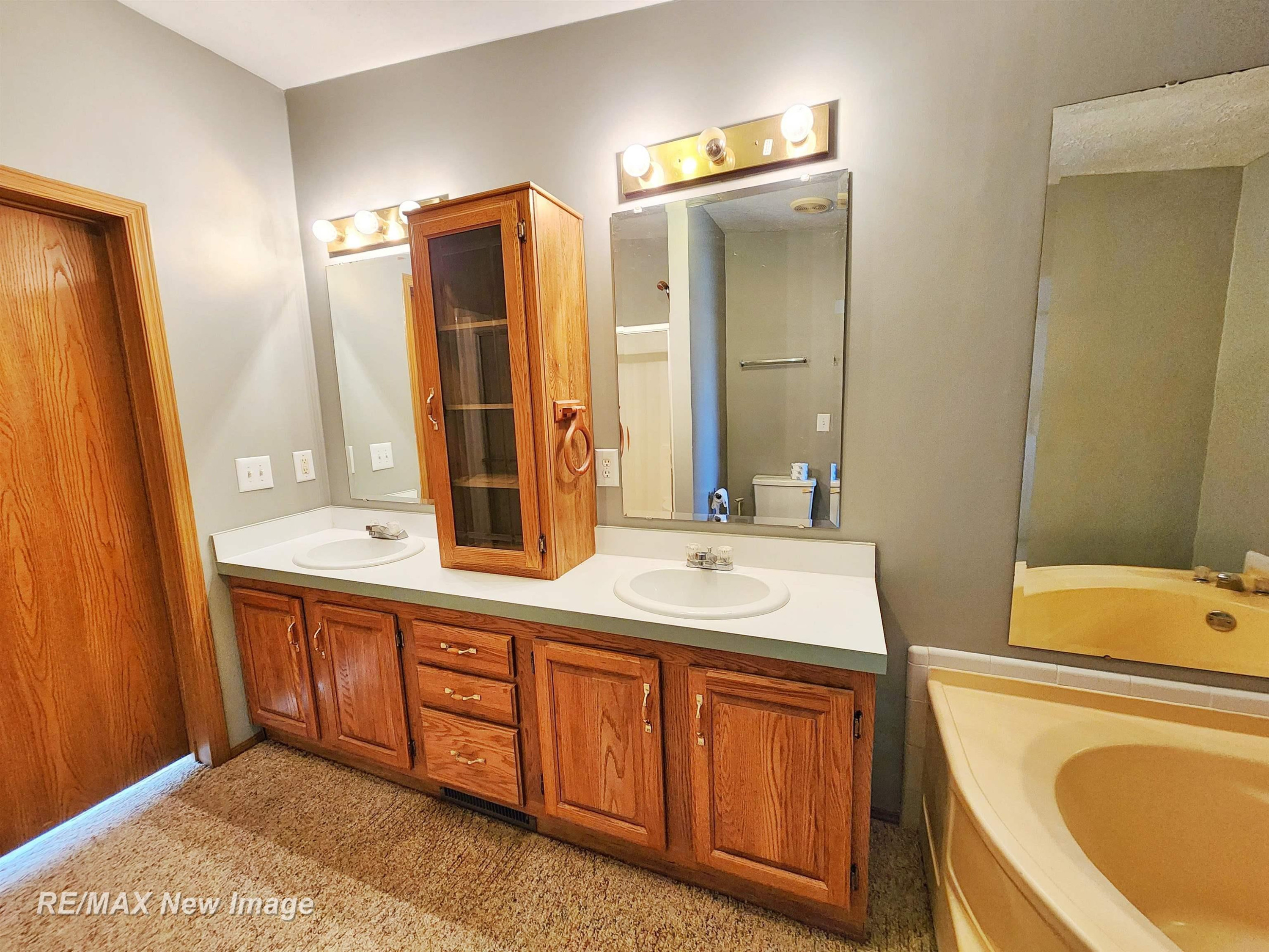 214 W Pinconning Road, Pinconning, MI 48650 — Photo 23