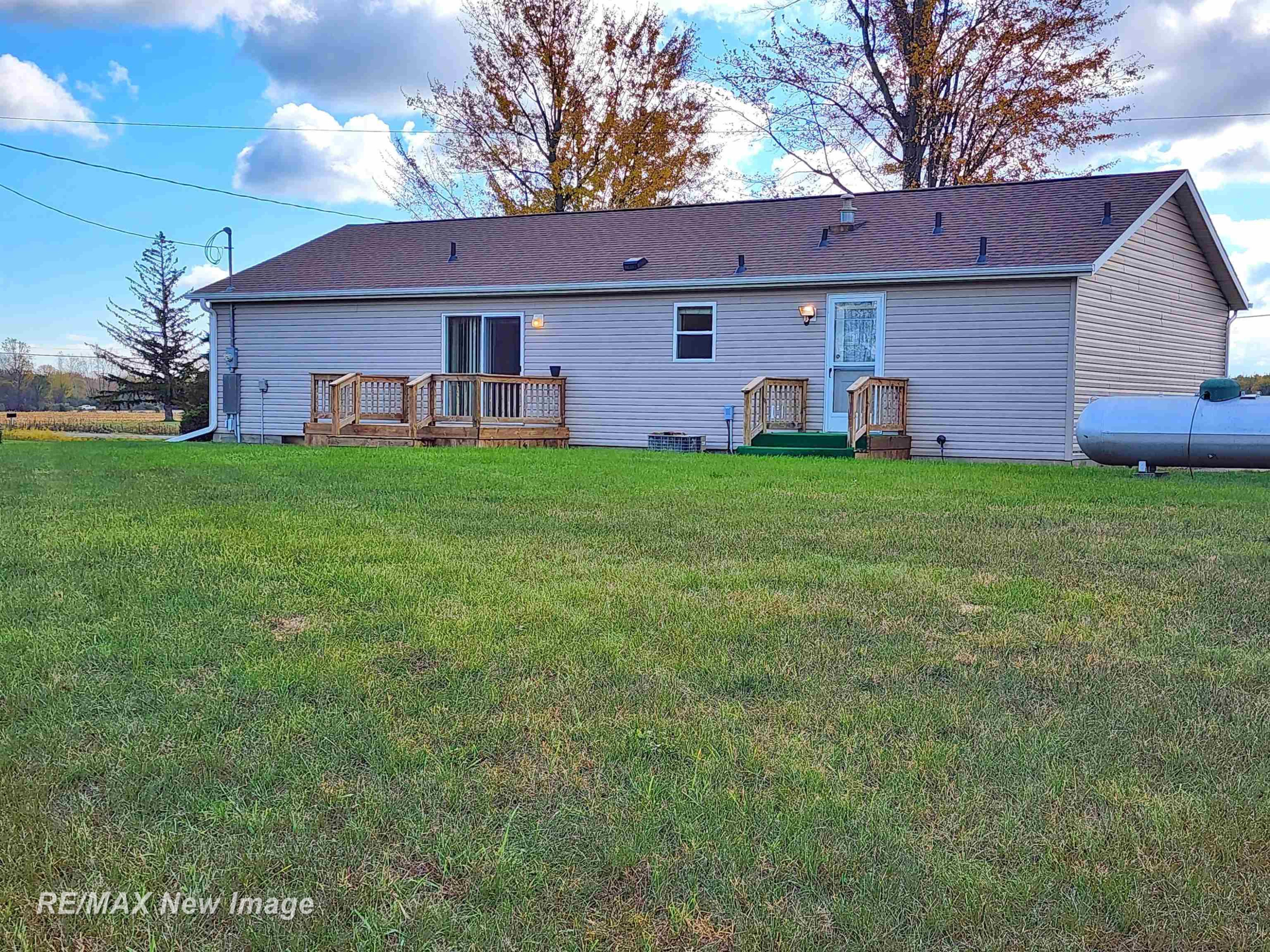 214 W Pinconning Road, Pinconning, MI 48650 — Photo 37