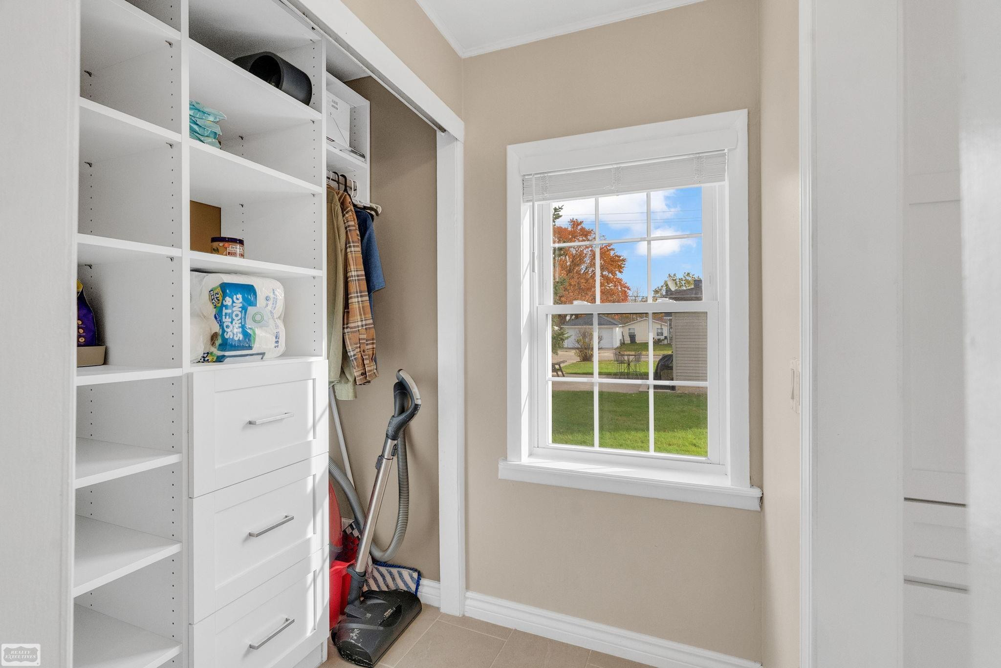 726 Turrill Avenue, Lapeer, MI 48446 — Photo 21