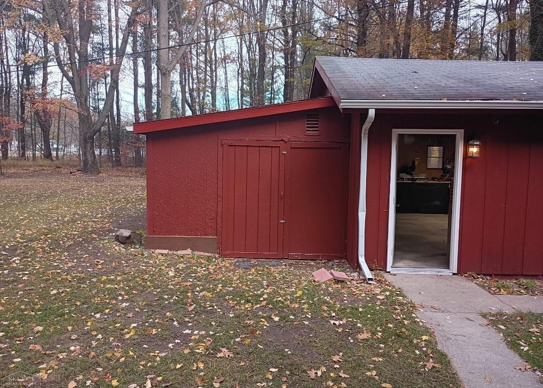 7241 Bryce Road, MI 48049 — Photo 15