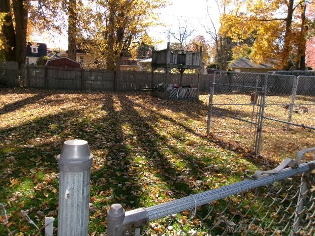 89 Wauketa, MI — Photo 3