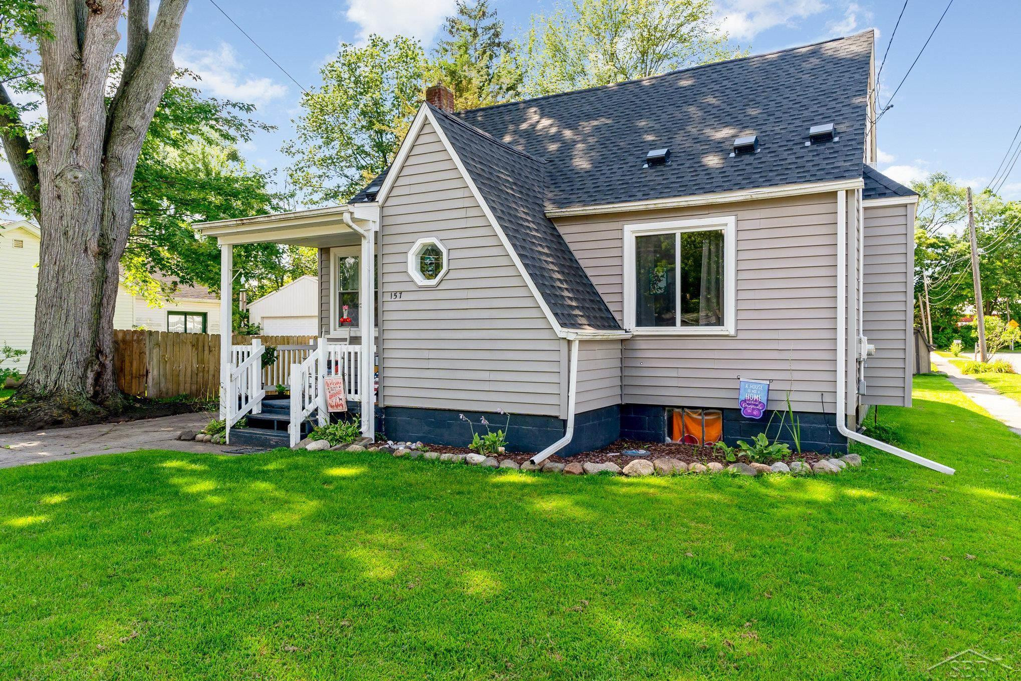 157 N Genesee Street, Montrose, MI 48457 — Photo 3