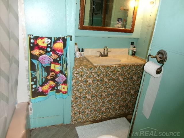 89 Wauketa, MI — Photo 13