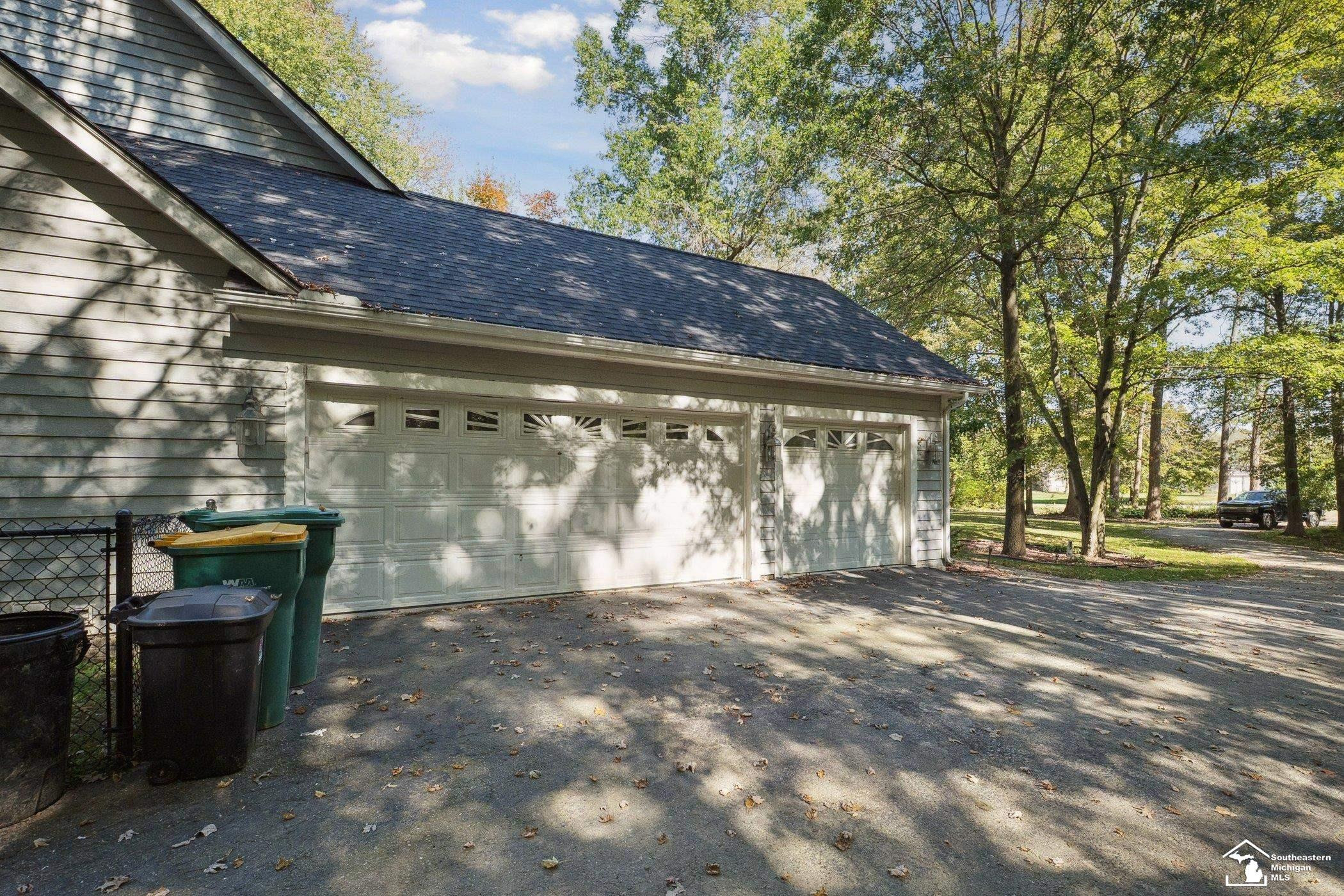 20340 Wahrman Road, New Boston, MI 48164 — Photo 55