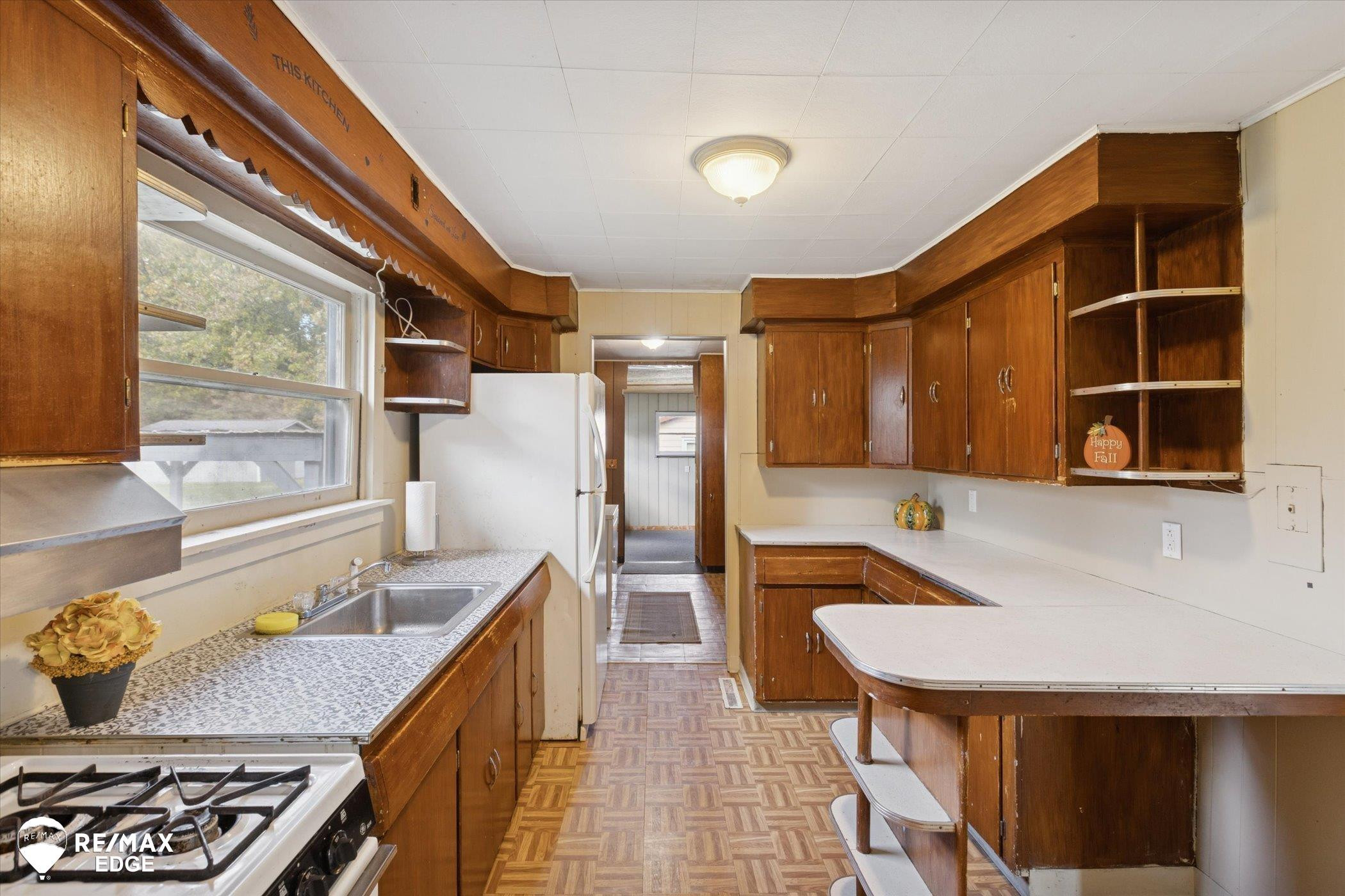 1166 Forest Avenue, Burton, MI 48509 — Photo 11