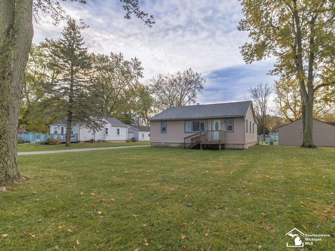1023 Watson Street, Erie, MI — front exterior