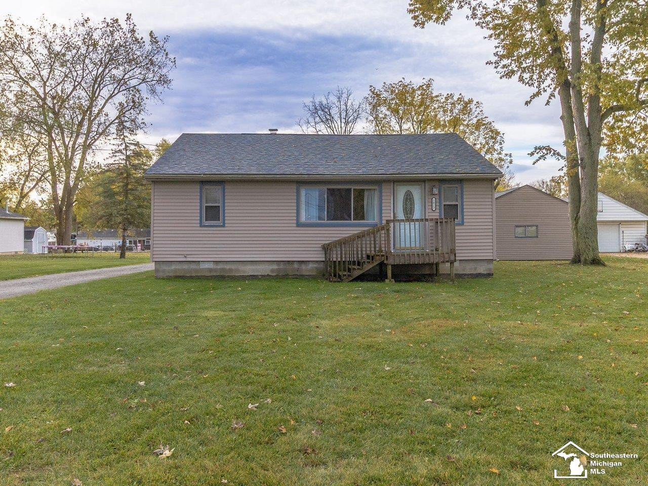 1023 Watson Street, Erie, MI — Photo 2