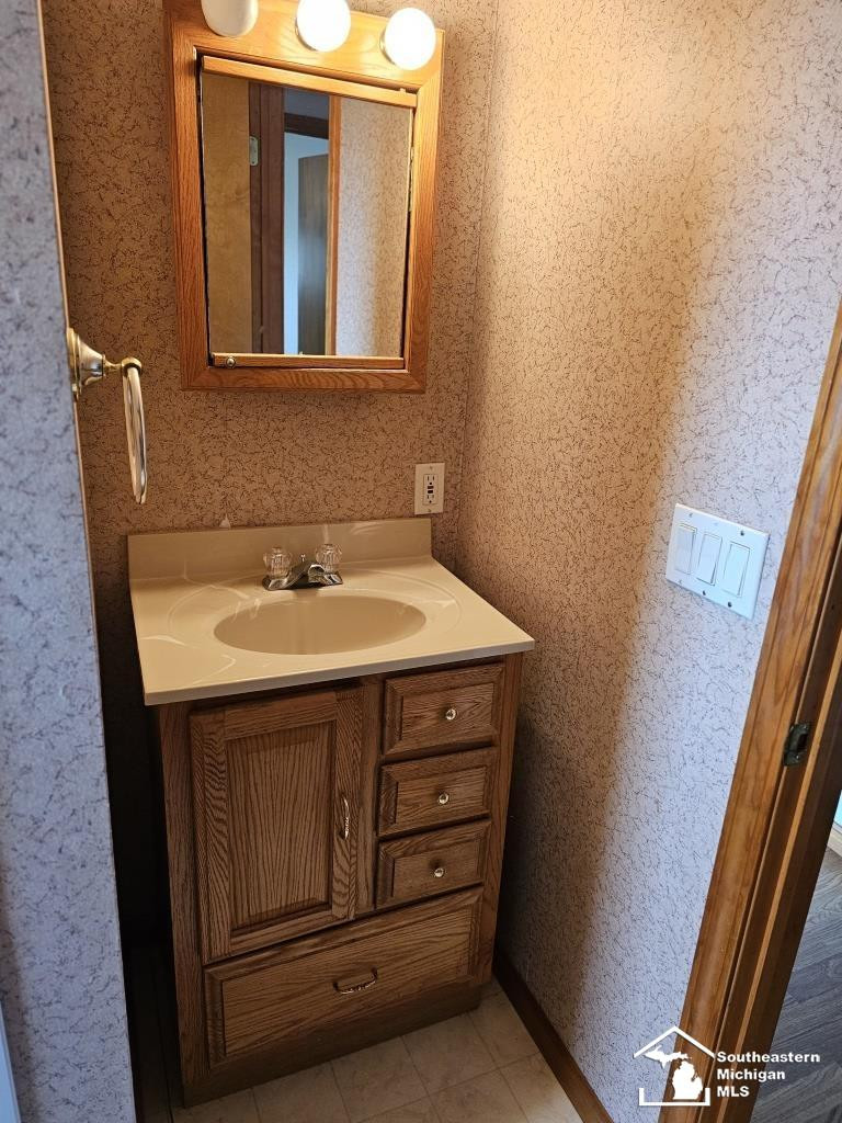 5724 Consear Road, MI 49267 — Photo 12