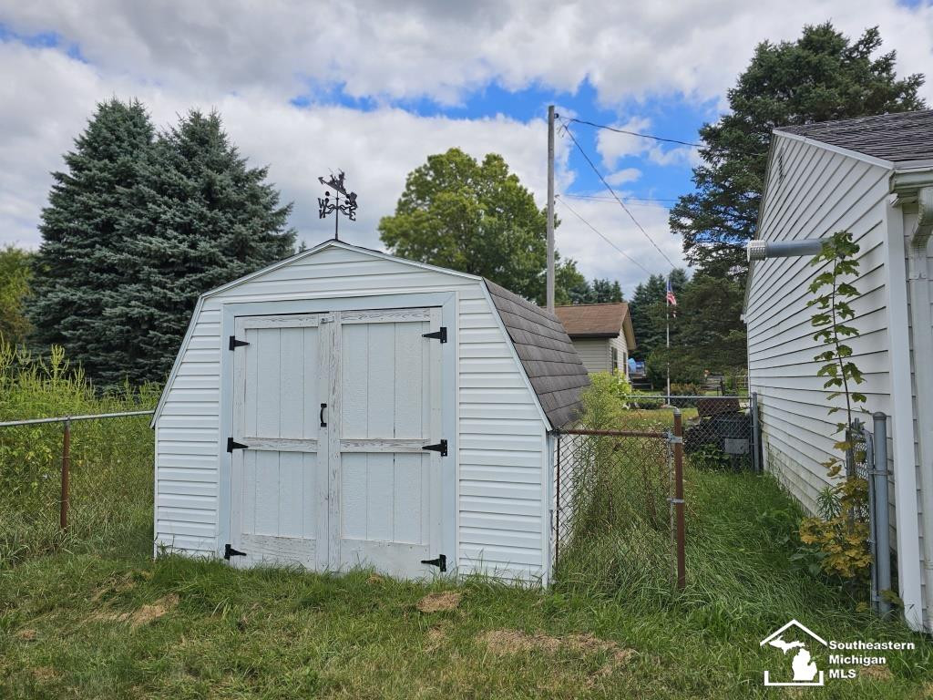 5724 Consear Road, MI 49267 — Photo 20
