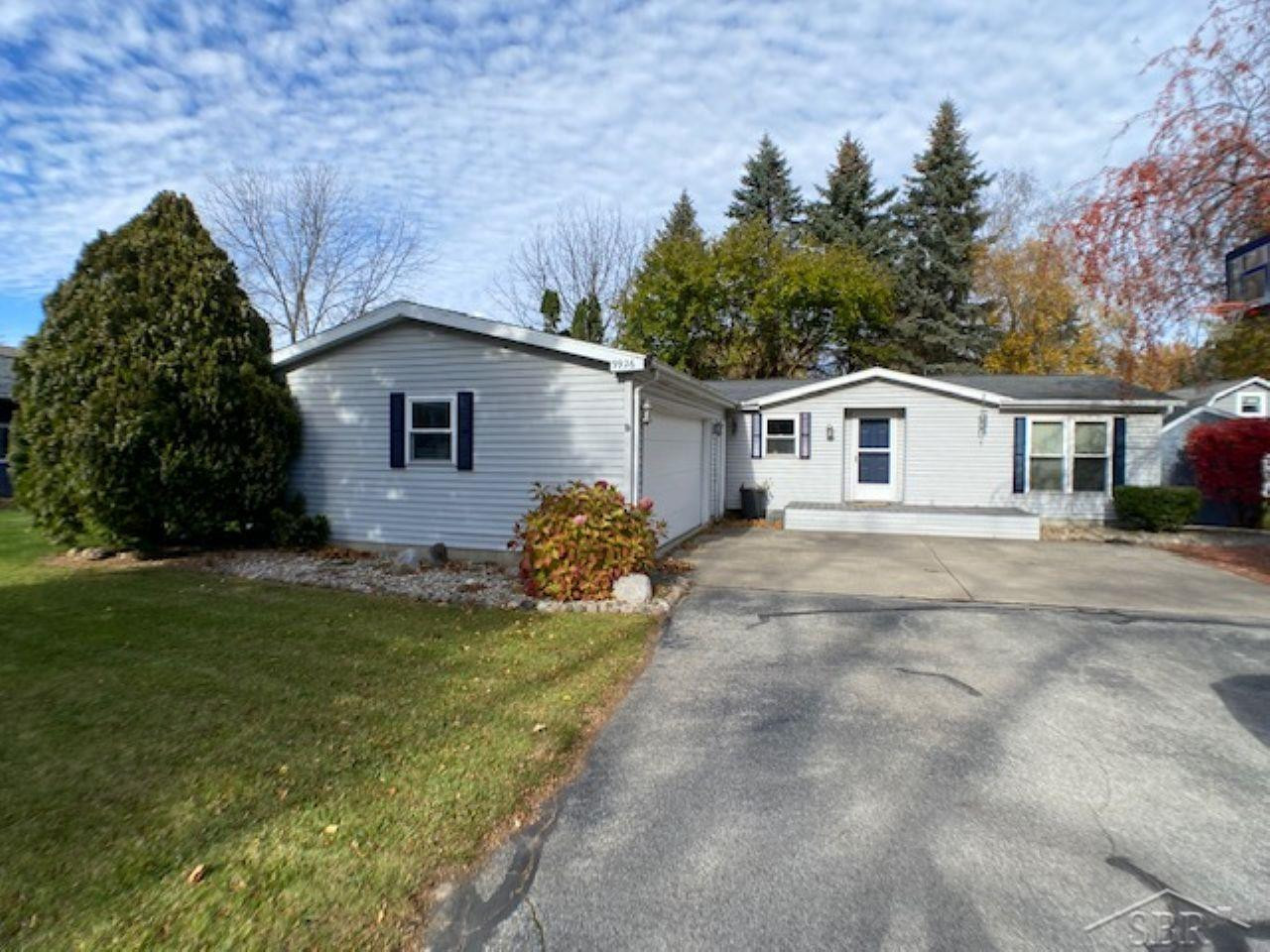 9926 Center Street, Reese, MI 48757 — Photo 2
