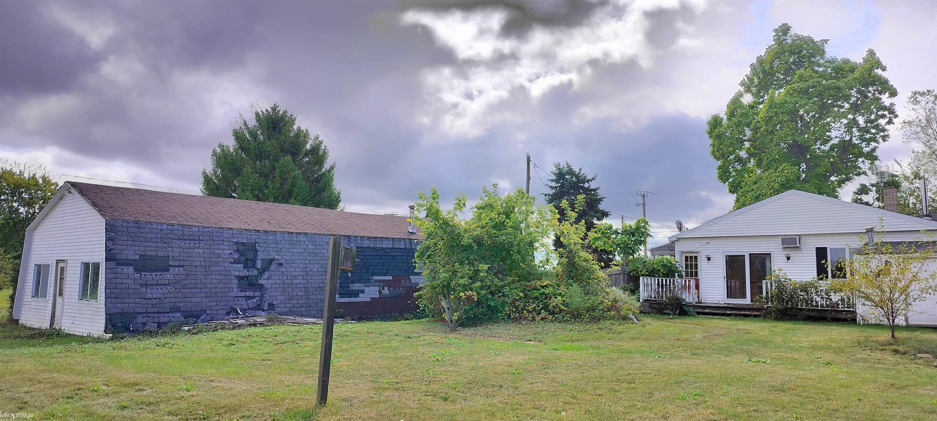 6098 Burtch Street, MI 48032 — Photo 5