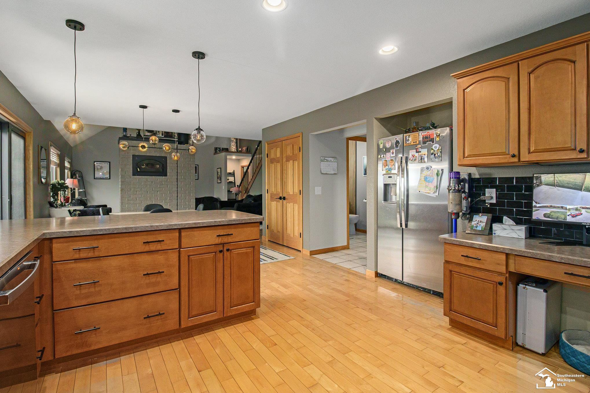 8233 Sylvania Petersburg Road, MI 49267 — Photo 7