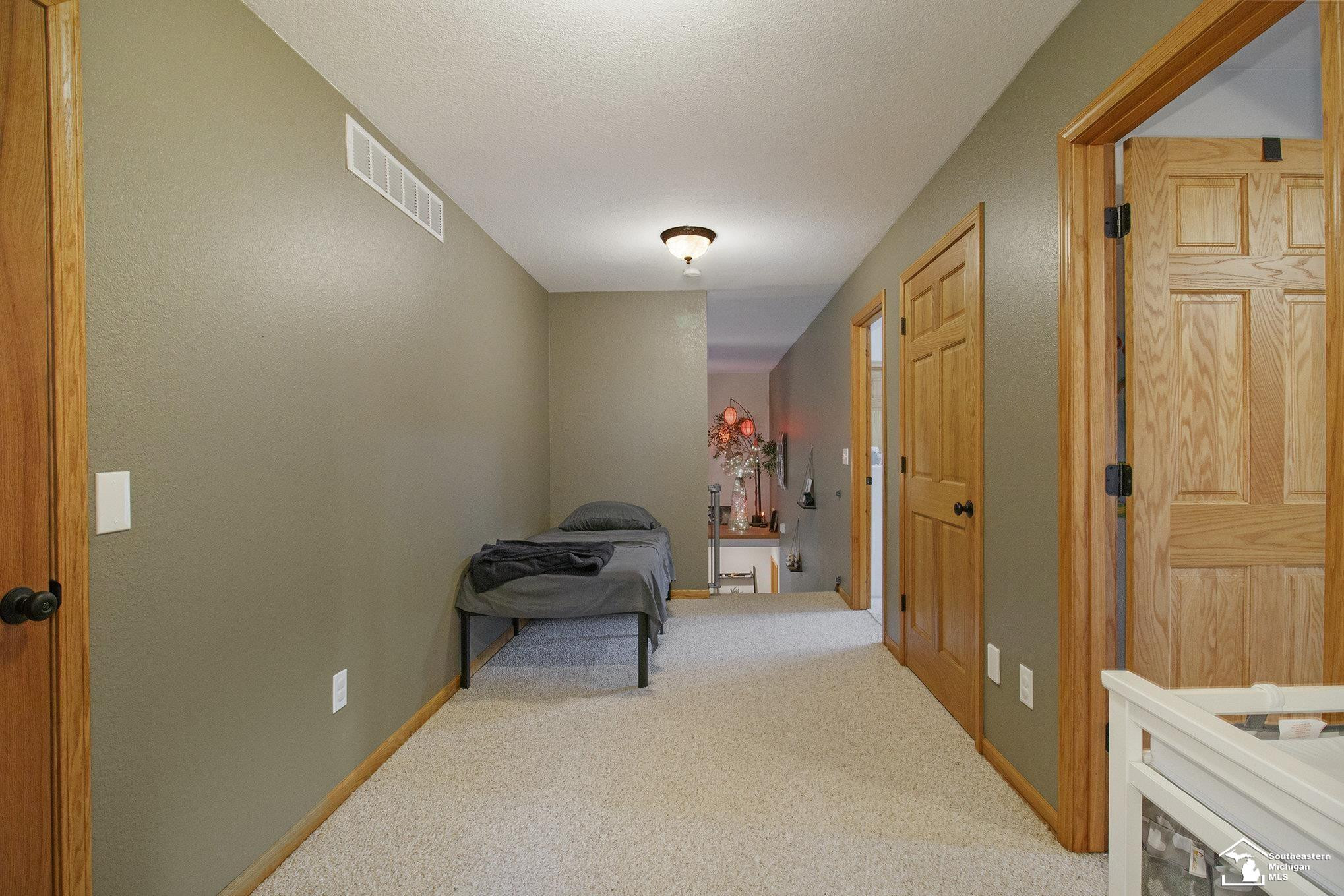 8233 Sylvania Petersburg Road, MI 49267 — Photo 12