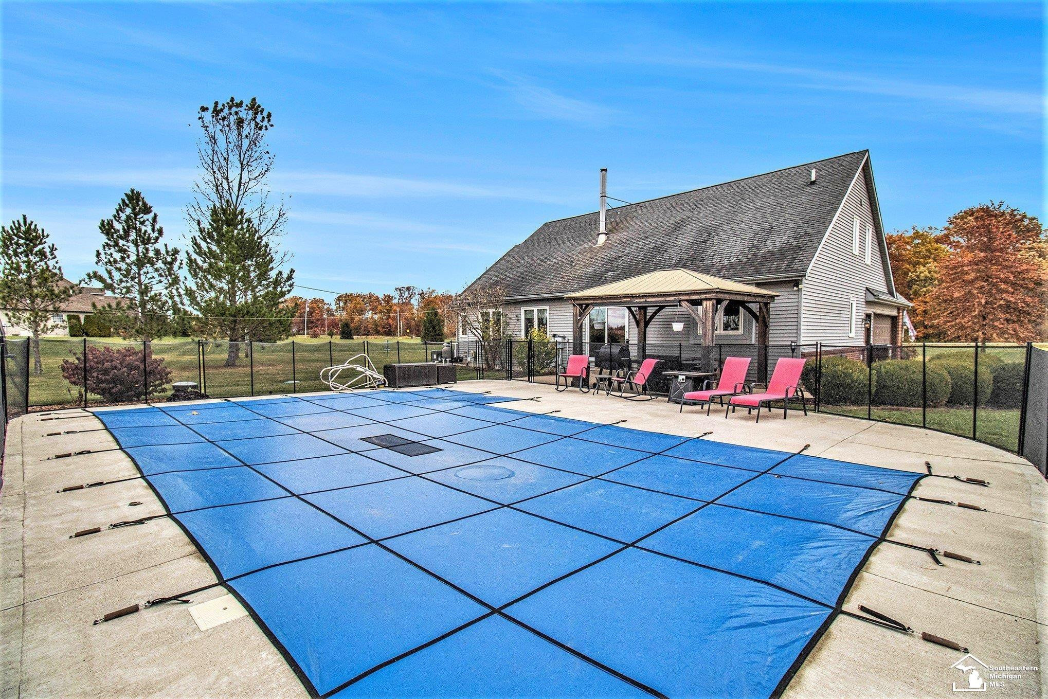 8233 Sylvania Petersburg Road, MI 49267 — Photo 20