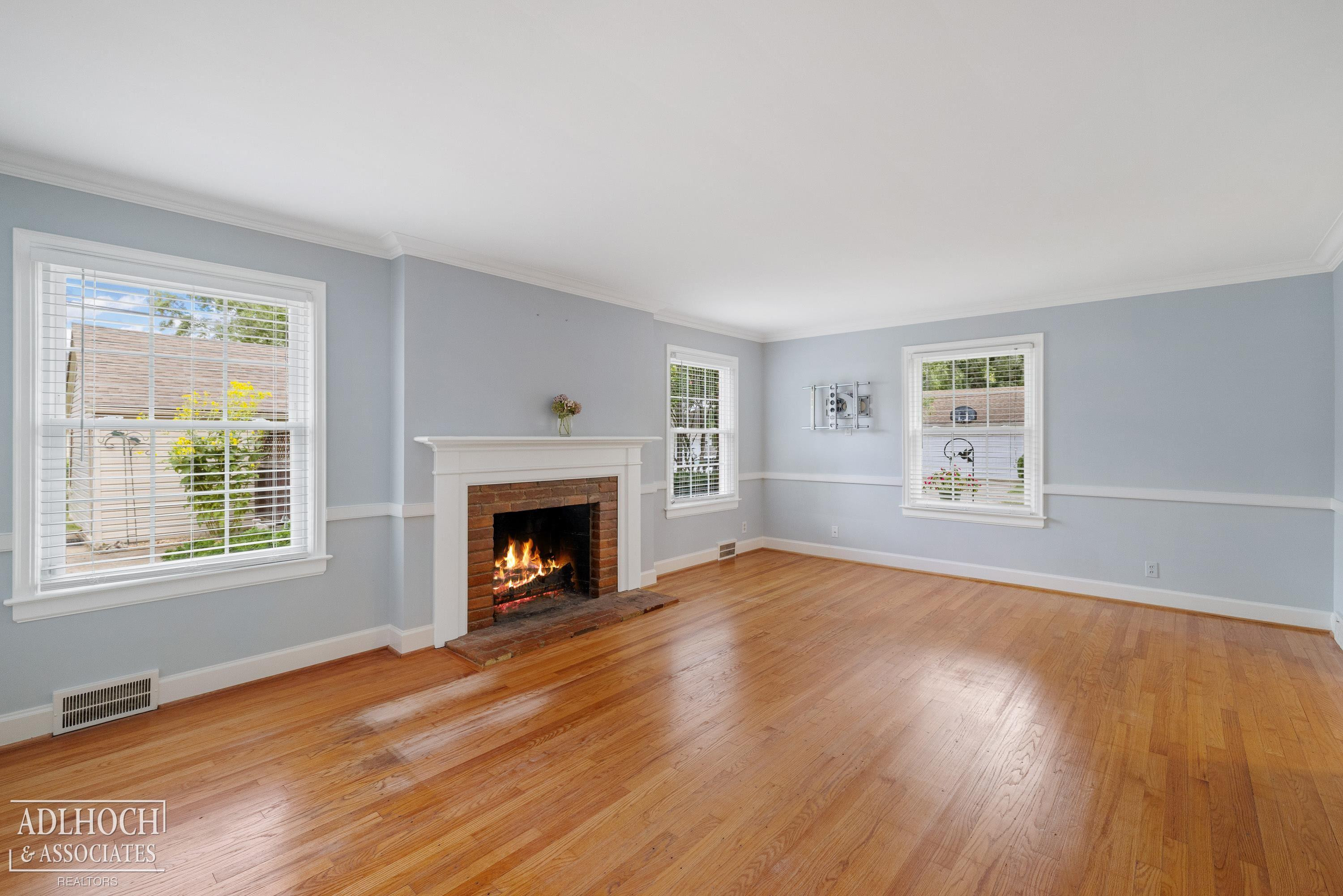 380 Merriweather Road, Grosse Pointe Farms, MI 48236 — Photo 6