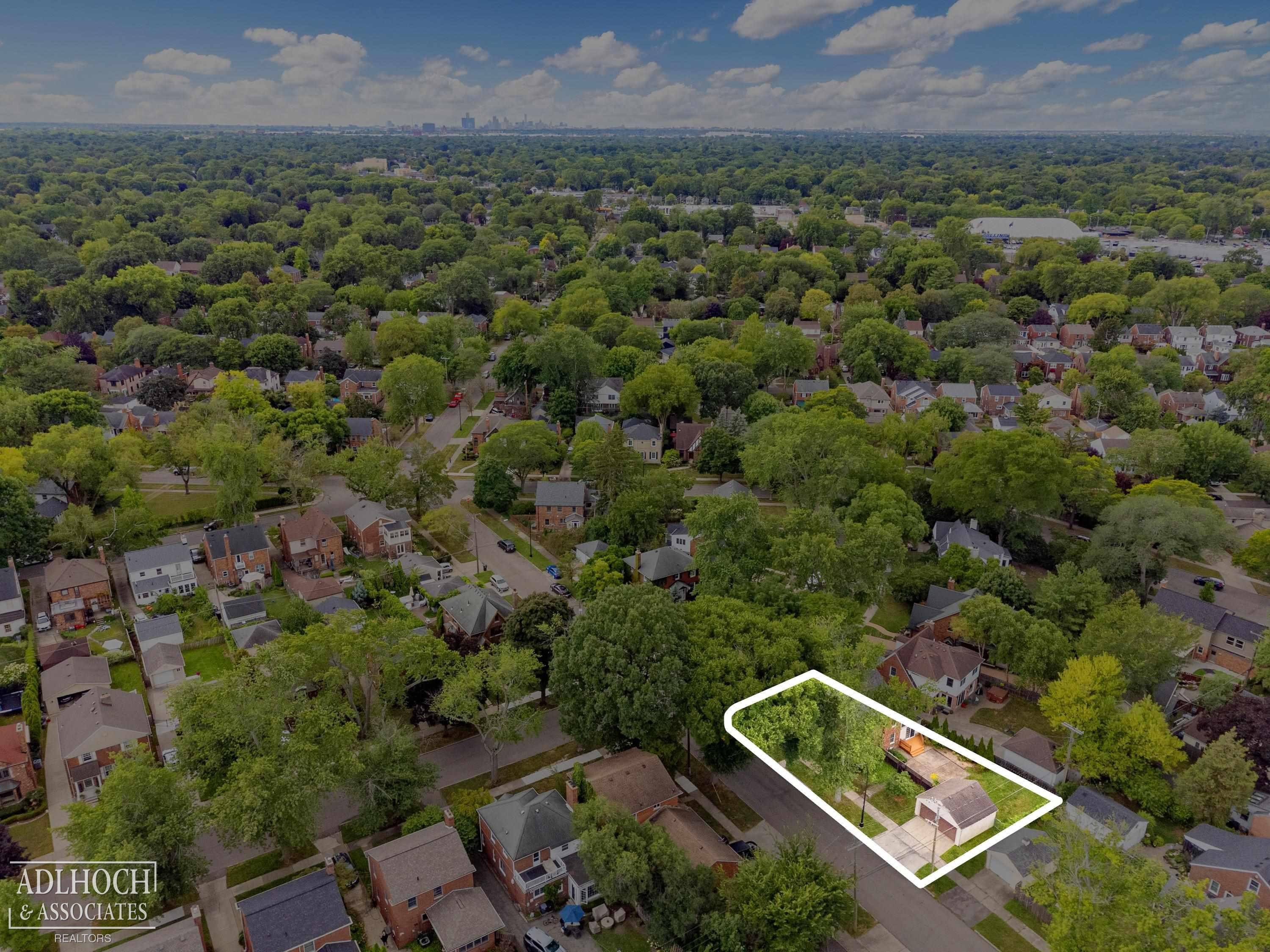 380 Merriweather Road, Grosse Pointe Farms, MI 48236 — Photo 24