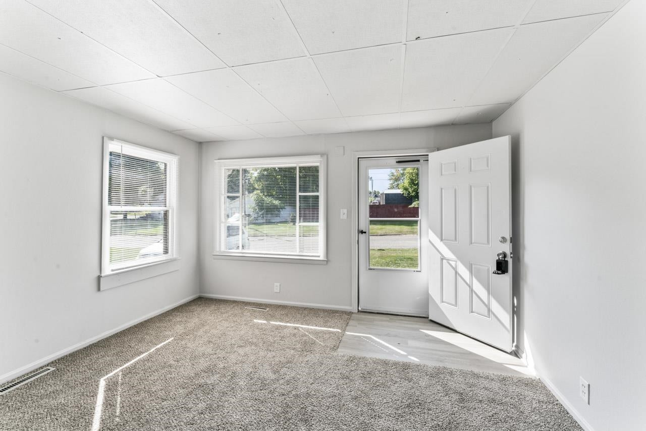 4014 Jacque Street, Flint, MI 48532 — Photo 9