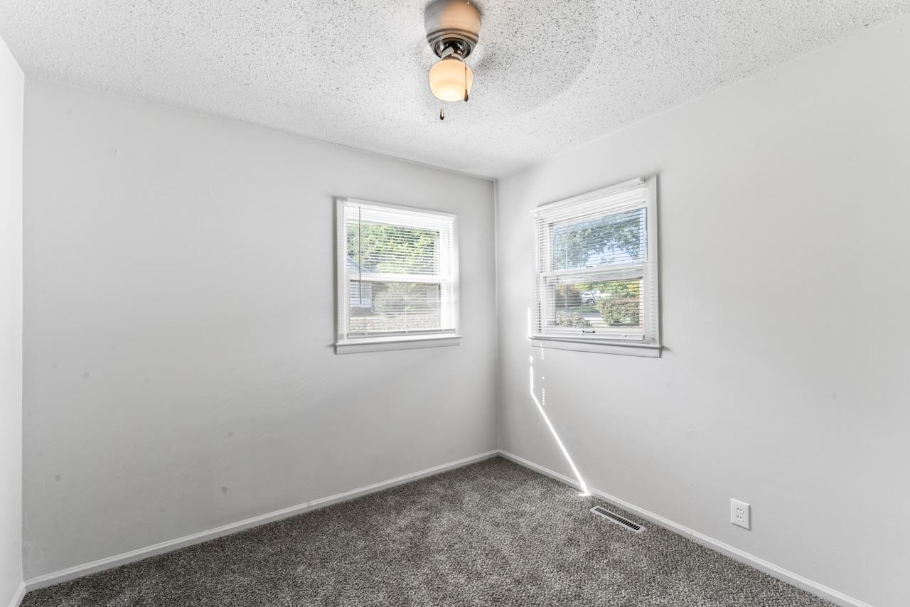 4014 Jacque Street, Flint, MI 48532 — Photo 13