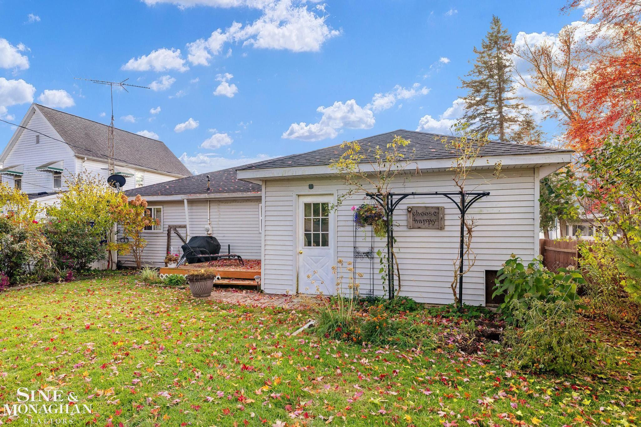 470 Little Avenue, MI — Photo 32