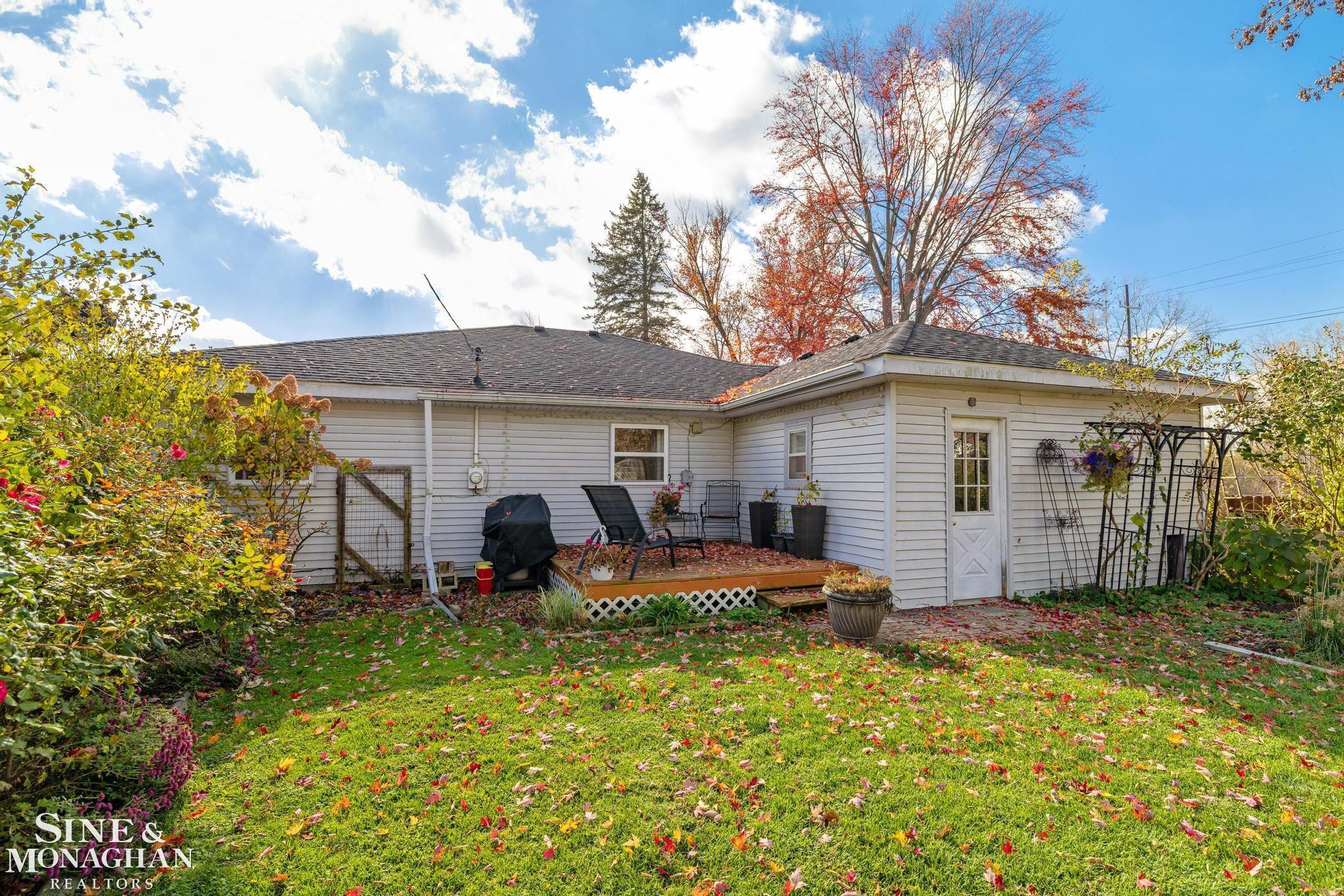 470 Little Avenue, MI — Photo 33