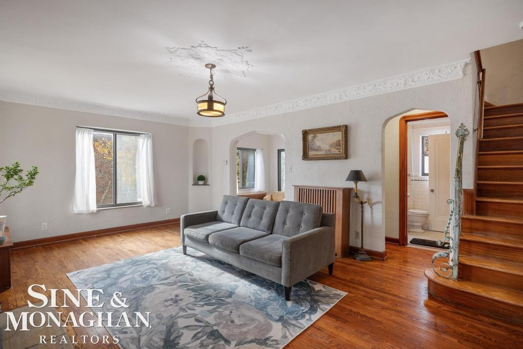 847 Barrington Road, Grosse Pointe Park, MI 48230 — Photo 8