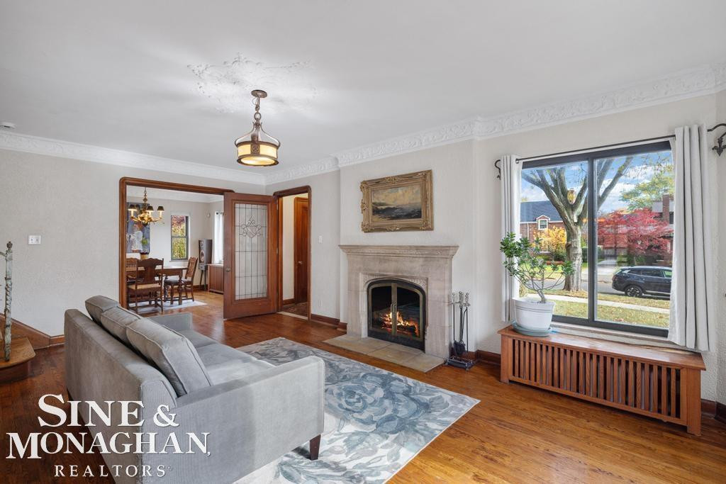847 Barrington Road, Grosse Pointe Park, MI 48230 — Photo 12