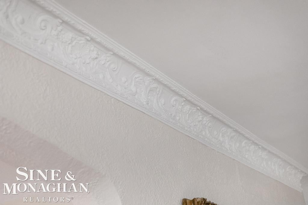 847 Barrington Road, Grosse Pointe Park, MI 48230 — Photo 14