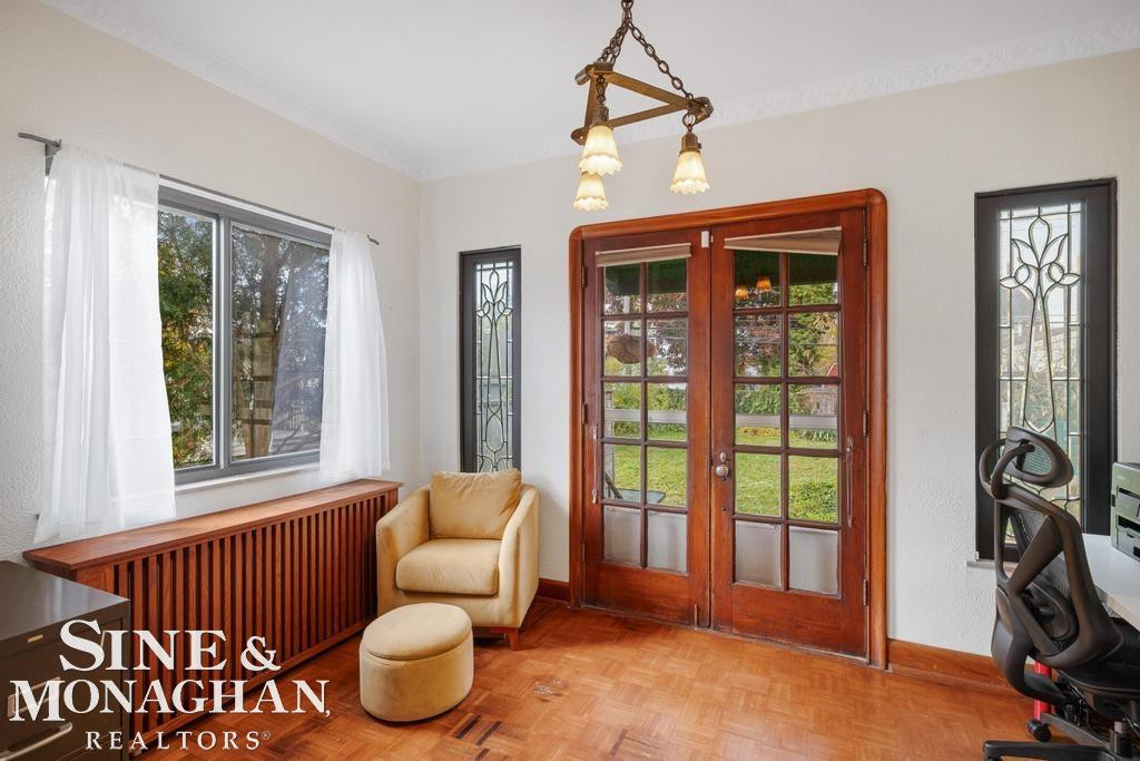 847 Barrington Road, Grosse Pointe Park, MI 48230 — Photo 15