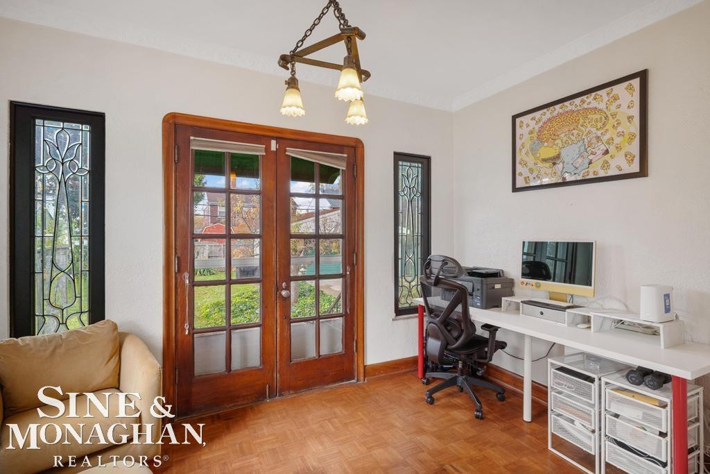 847 Barrington Road, Grosse Pointe Park, MI 48230 — Photo 16