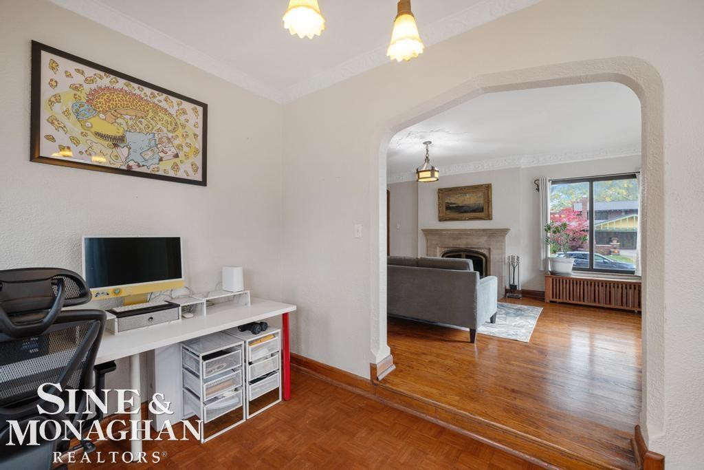 847 Barrington Road, Grosse Pointe Park, MI 48230 — Photo 17