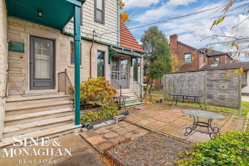 847 Barrington Road, Grosse Pointe Park, MI 48230 — Photo 41