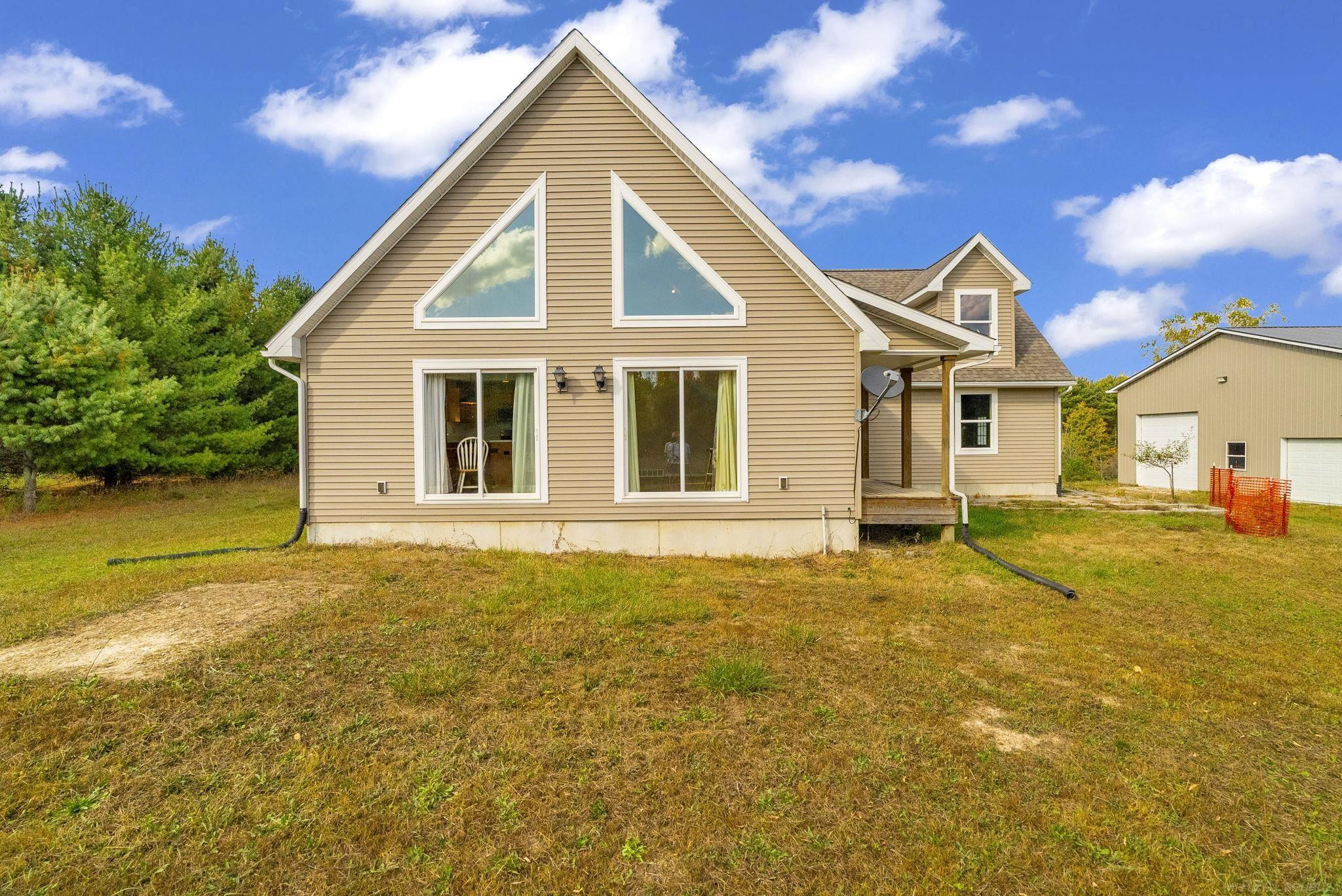 6136 Burns Line Road, Croswell, MI 48422 — Photo 2