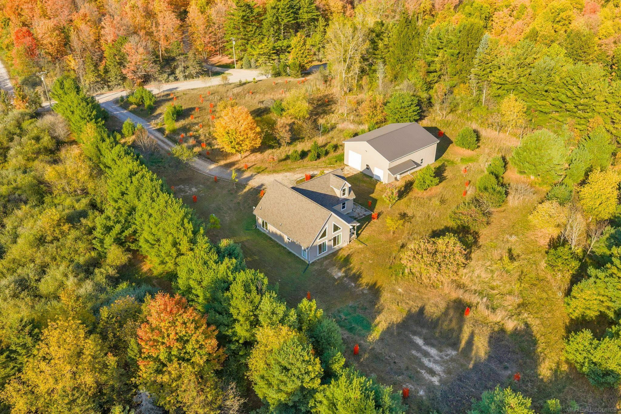 6136 Burns Line Road, Croswell, MI 48422 — Photo 5