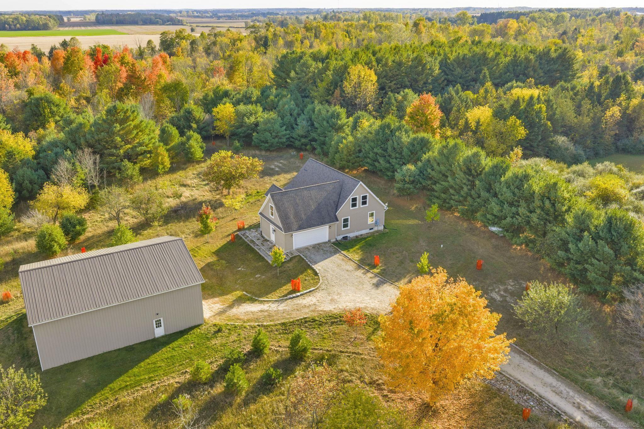 6136 Burns Line Road, Croswell, MI 48422 — Photo 9