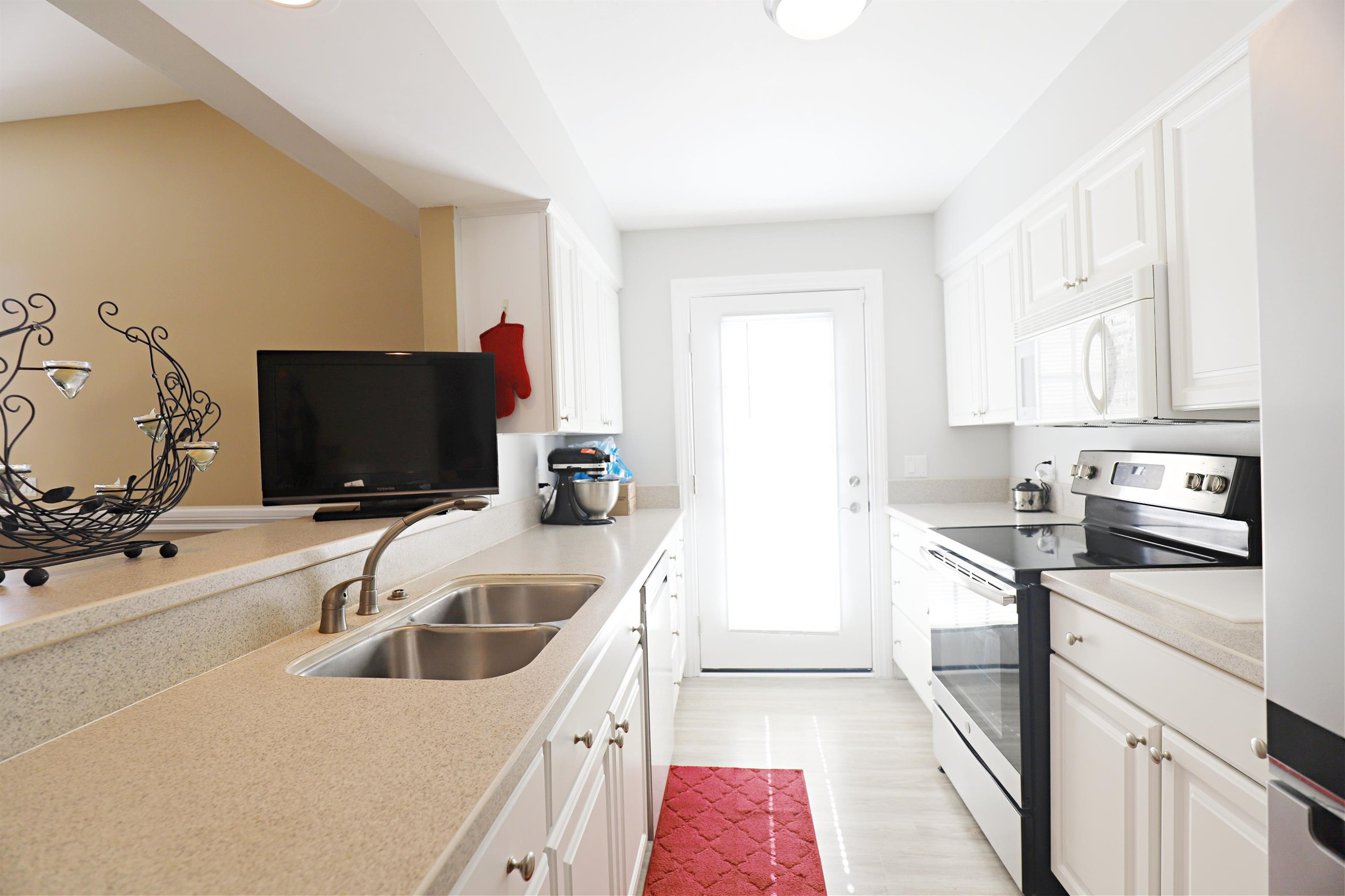 7160 Kingsway Lane, Flushing, MI 48433 — Photo 8