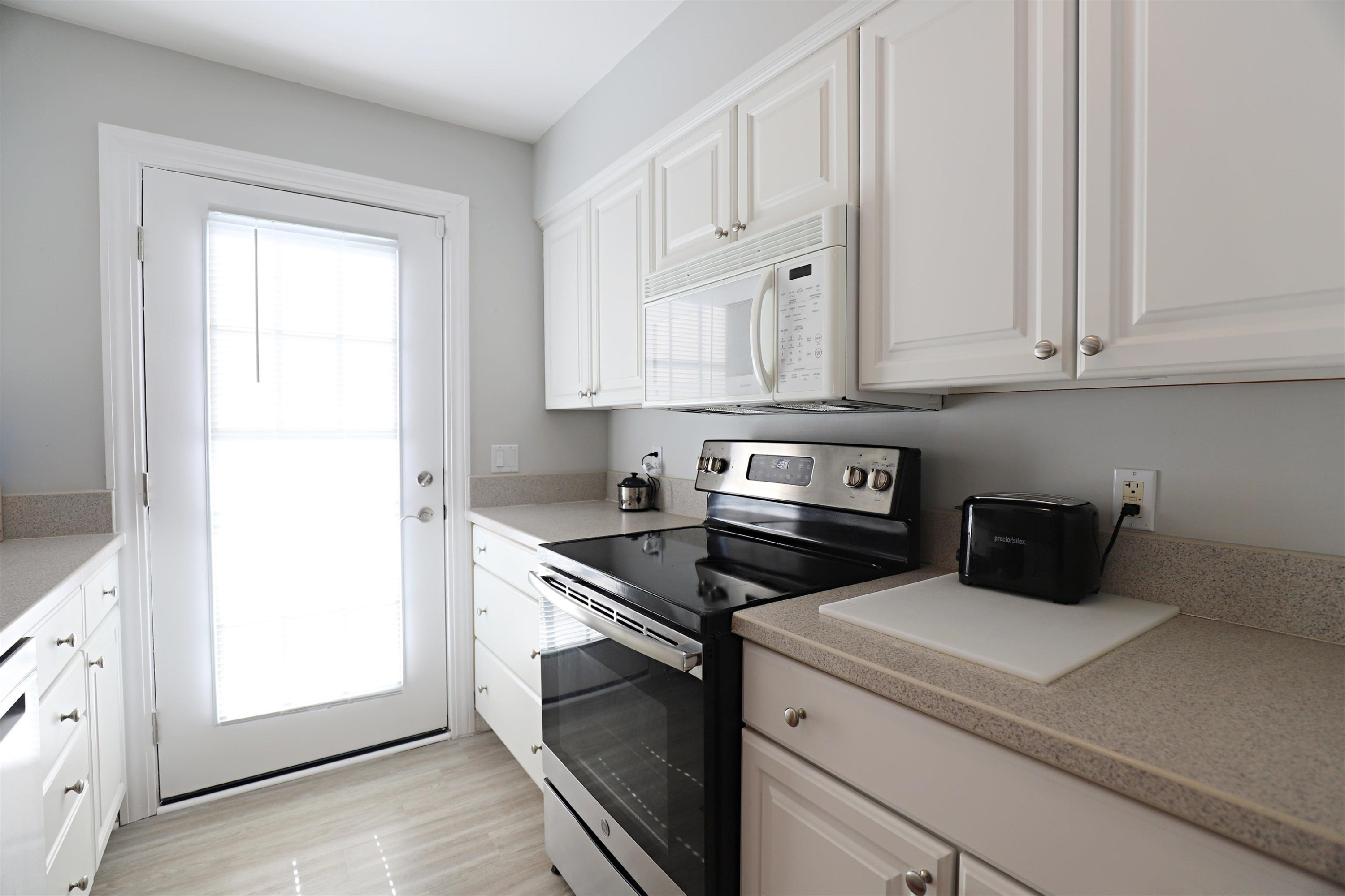 7160 Kingsway Lane, Flushing, MI 48433 — Photo 10